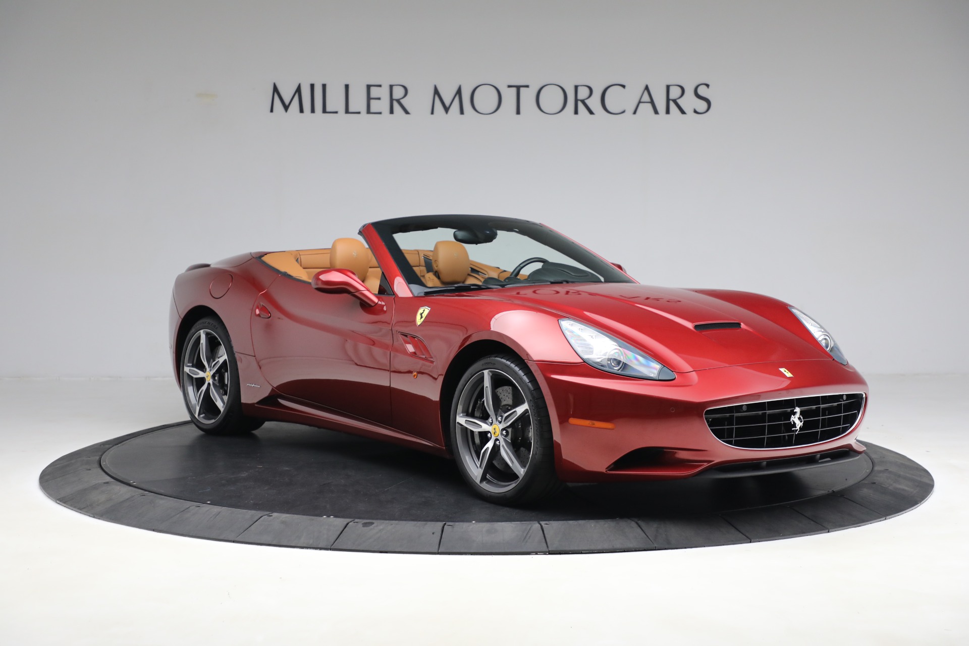 Used-2014-Ferrari-California