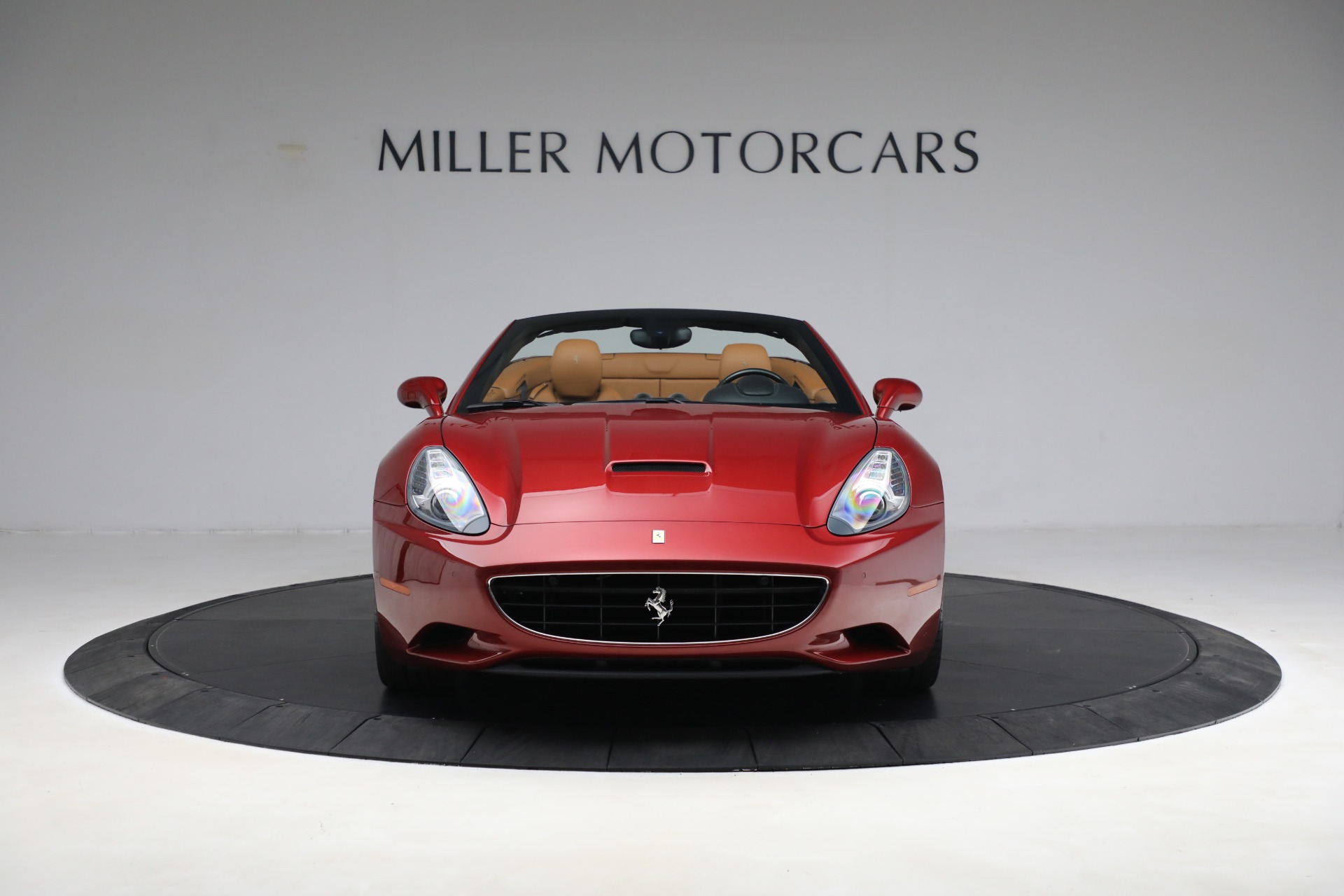 Used-2014-Ferrari-California