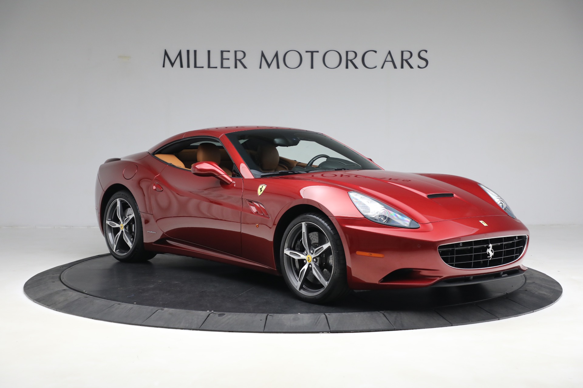 Used-2014-Ferrari-California