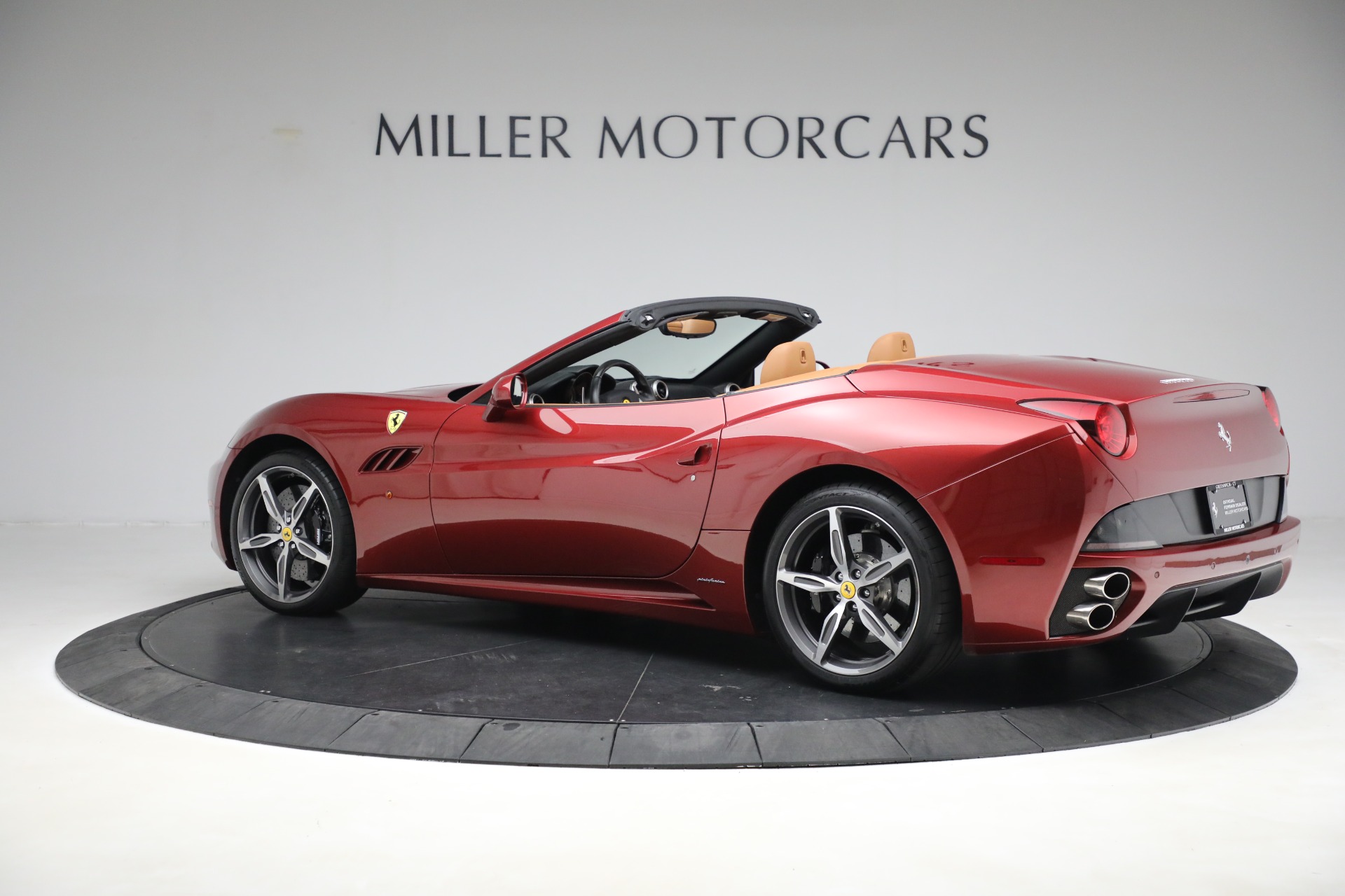 Used-2014-Ferrari-California