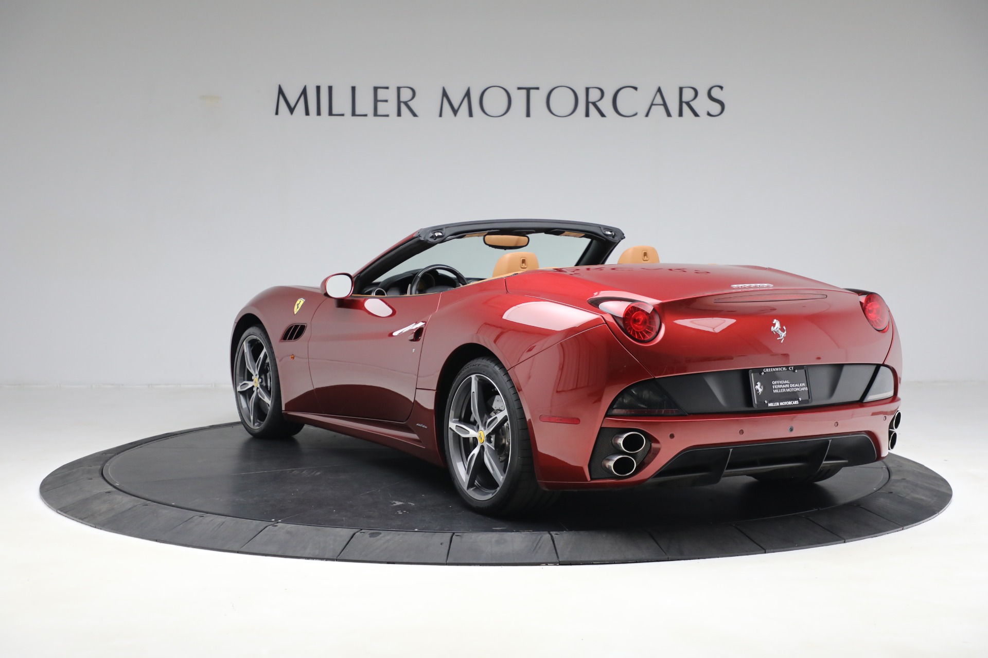Used-2014-Ferrari-California
