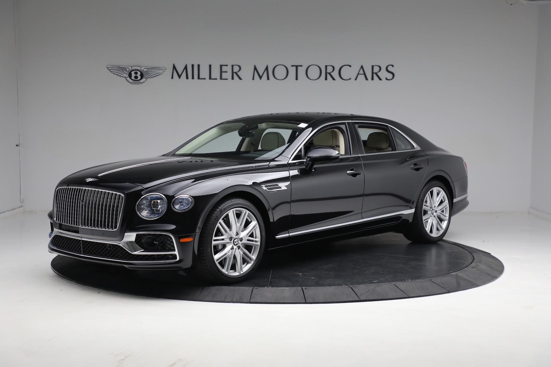 New-2023-Bentley-Flying-Spur-V8