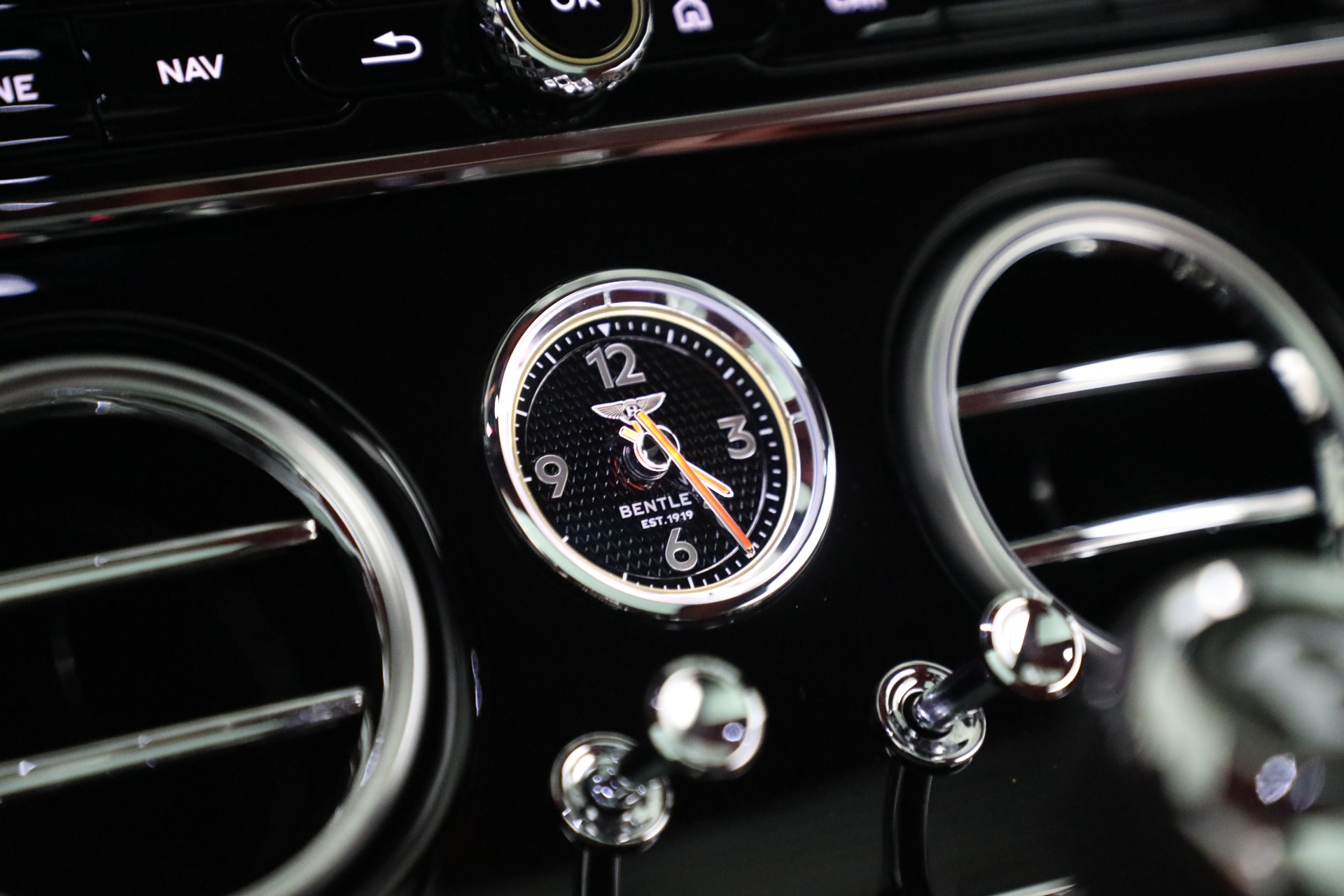 Used-2023-Bentley-Continental-GT-V8