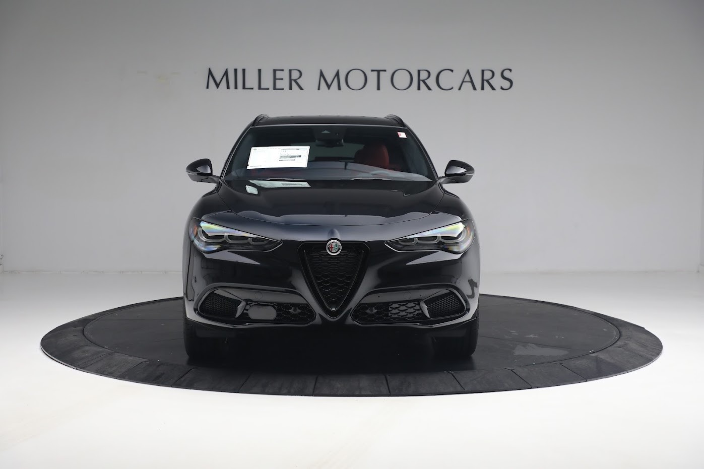 New-2024-Alfa-Romeo-Stelvio-Veloce