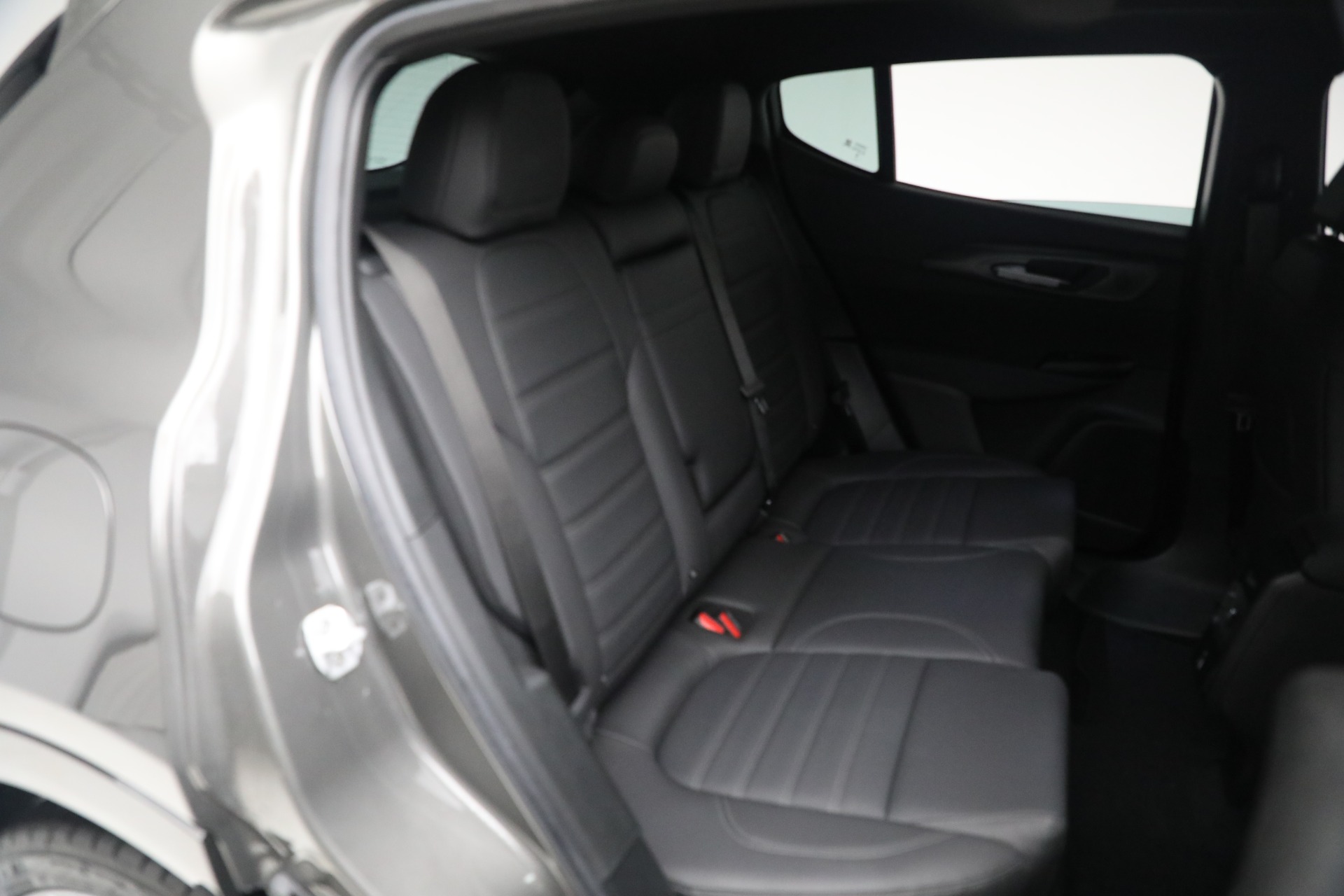 Used-2024-Alfa-Romeo-Tonale-Veloce