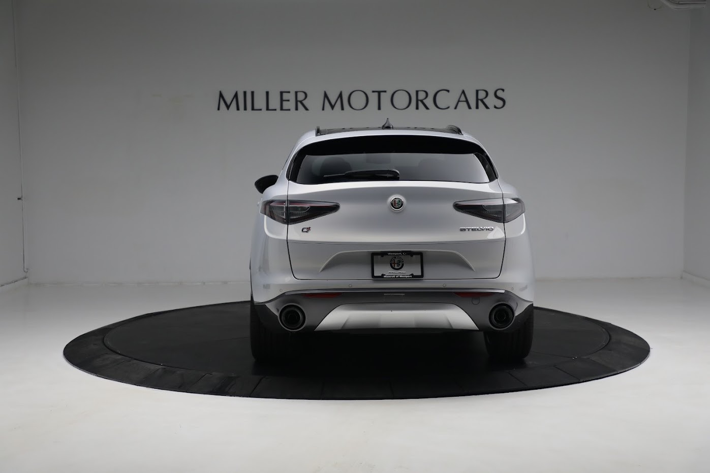 New-2024-Alfa-Romeo-Stelvio-Ti