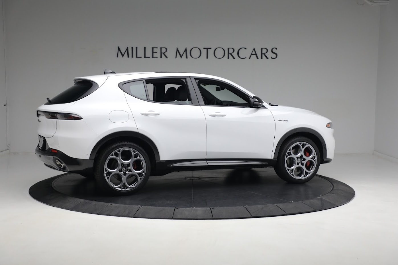 New-2024-Alfa-Romeo-Tonale-Veloce