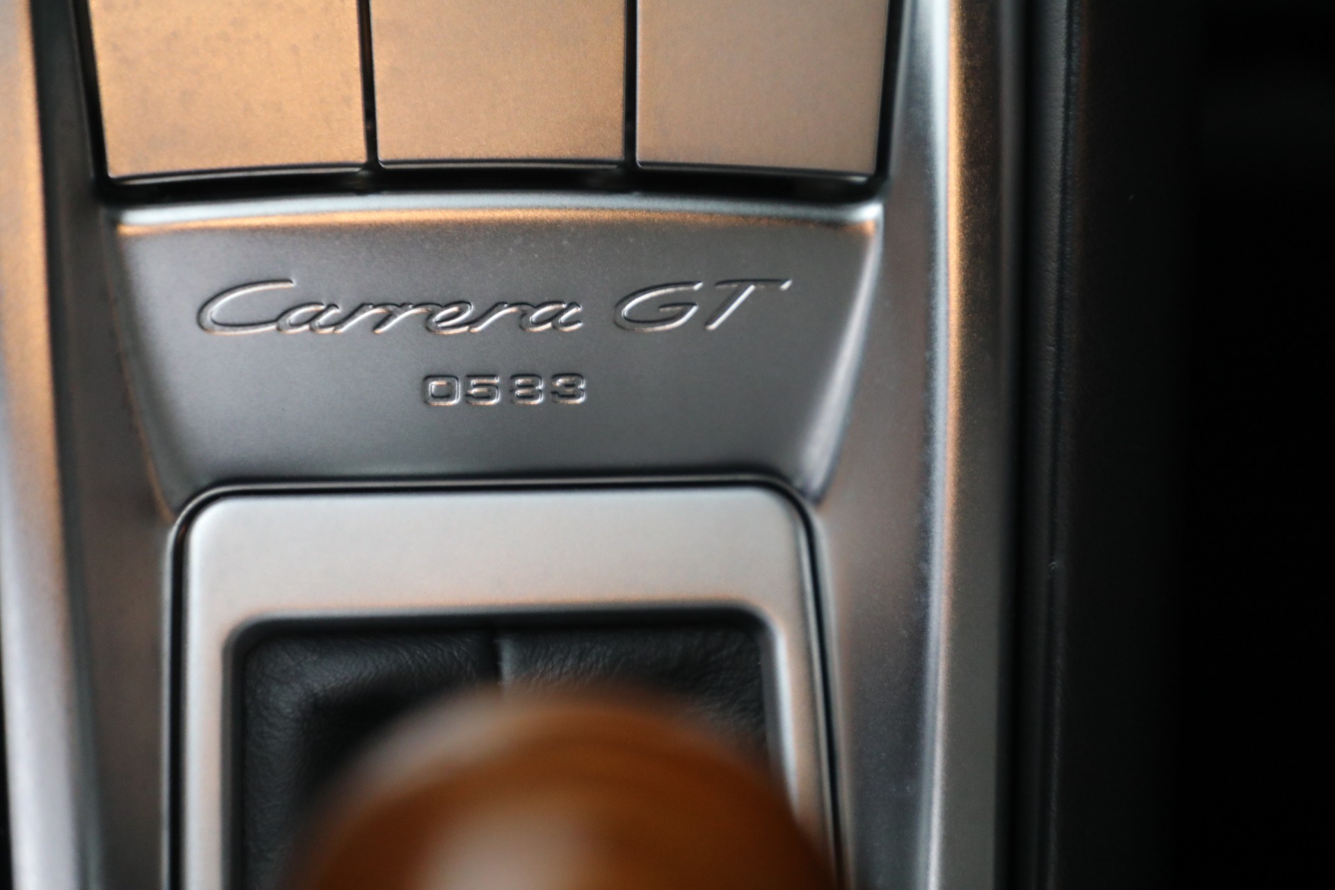 Used-2005-Porsche-Carrera-GT