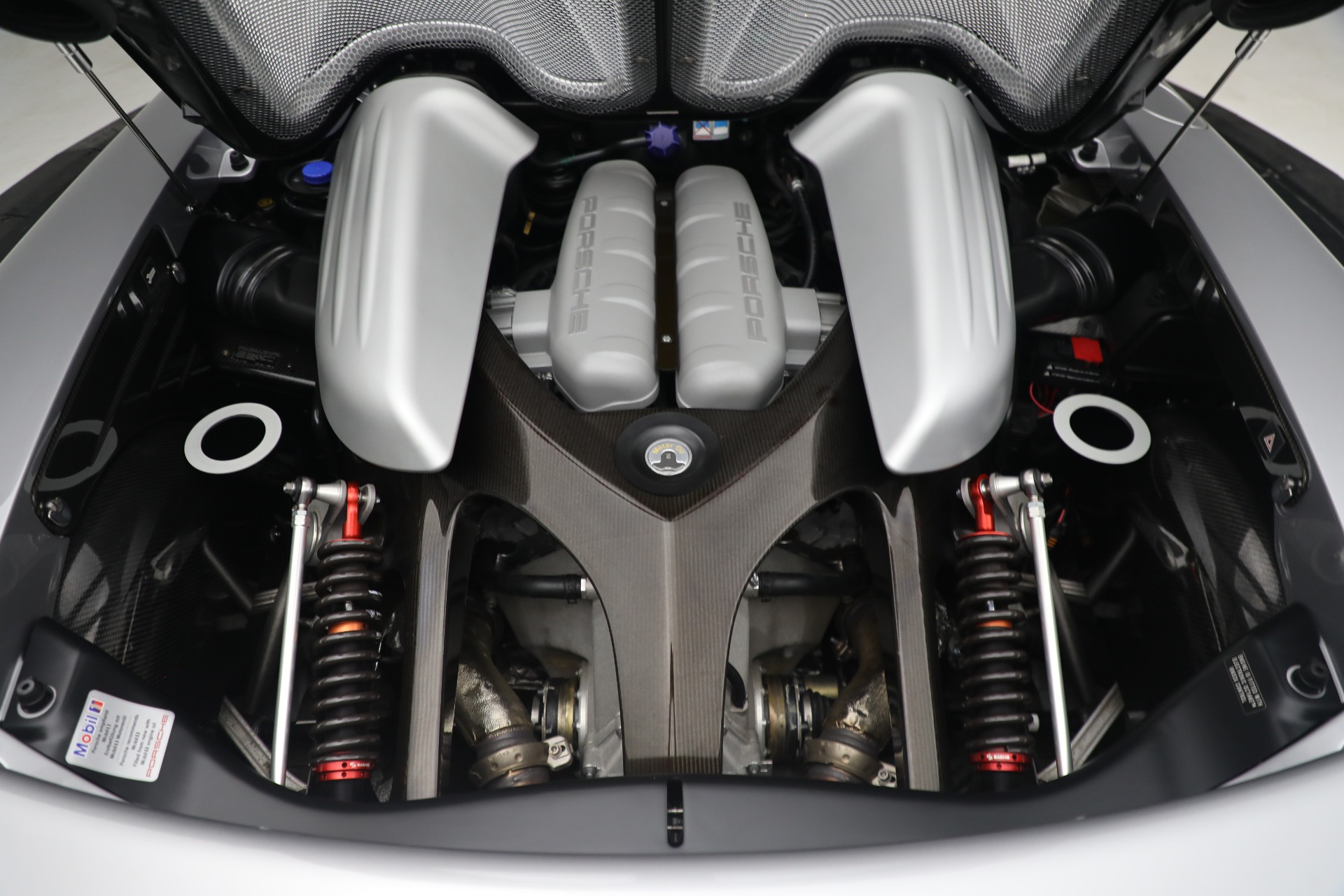 Used-2005-Porsche-Carrera-GT