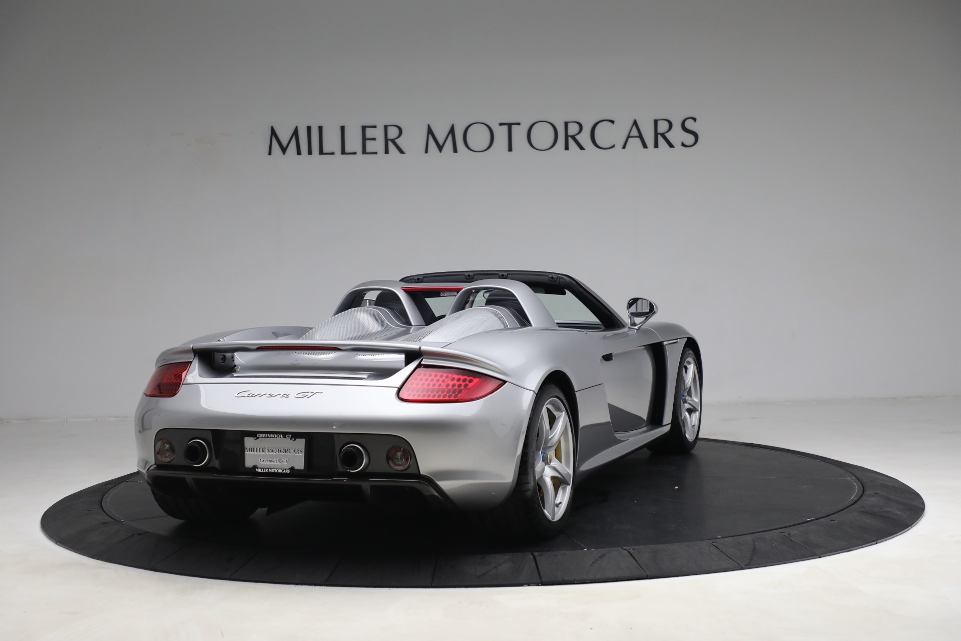 Used-2005-Porsche-Carrera-GT