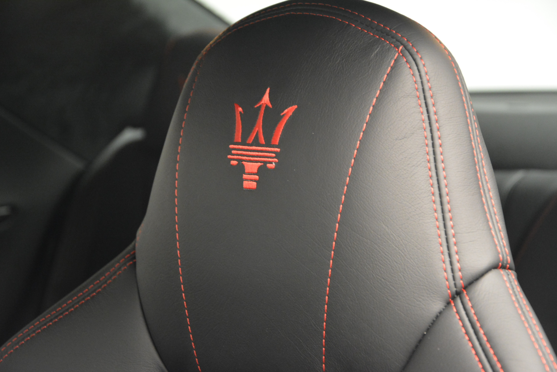 Used-2017-Maserati-GranTurismo-GT-Sport-Special-Edition