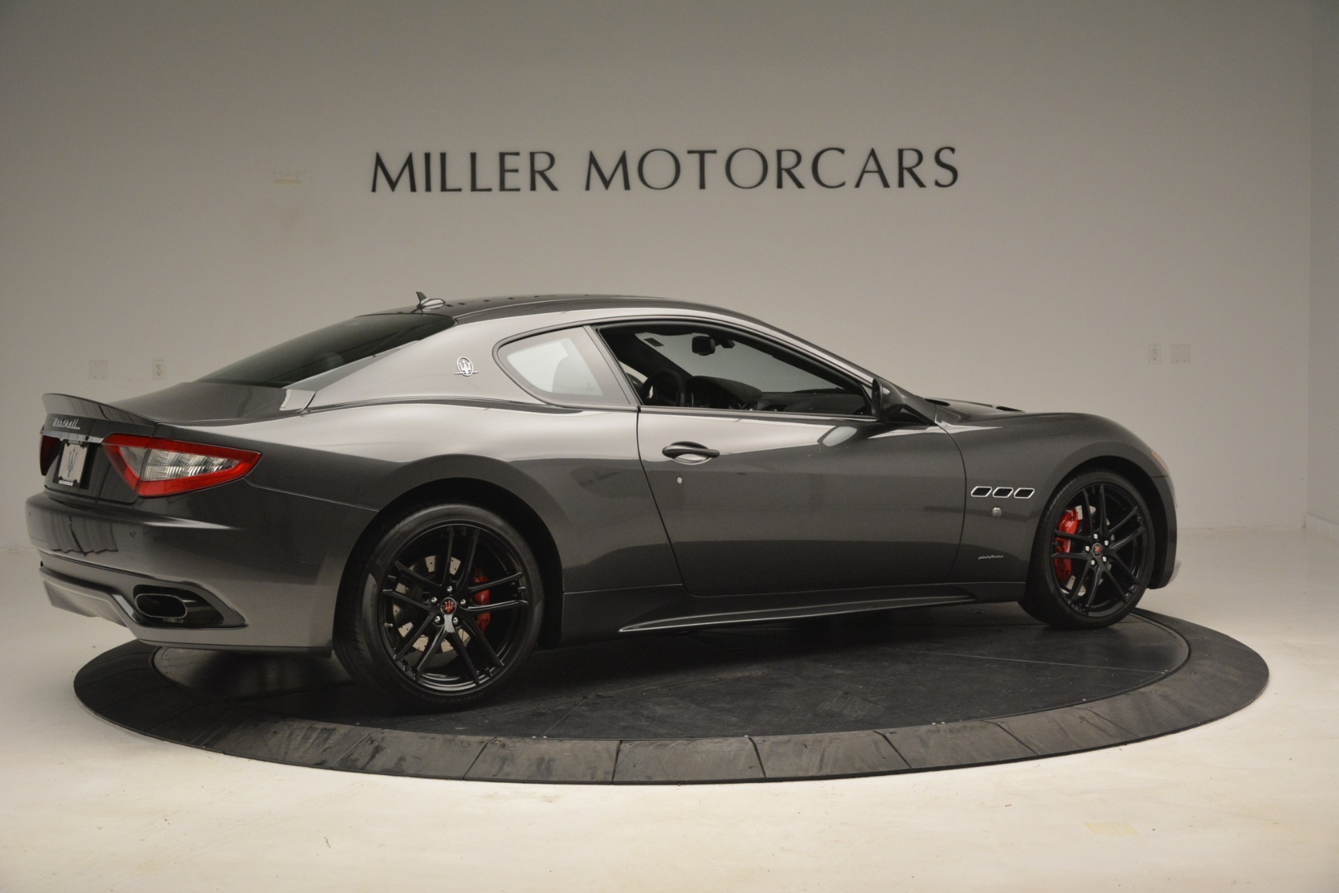 Used-2017-Maserati-GranTurismo-GT-Sport-Special-Edition