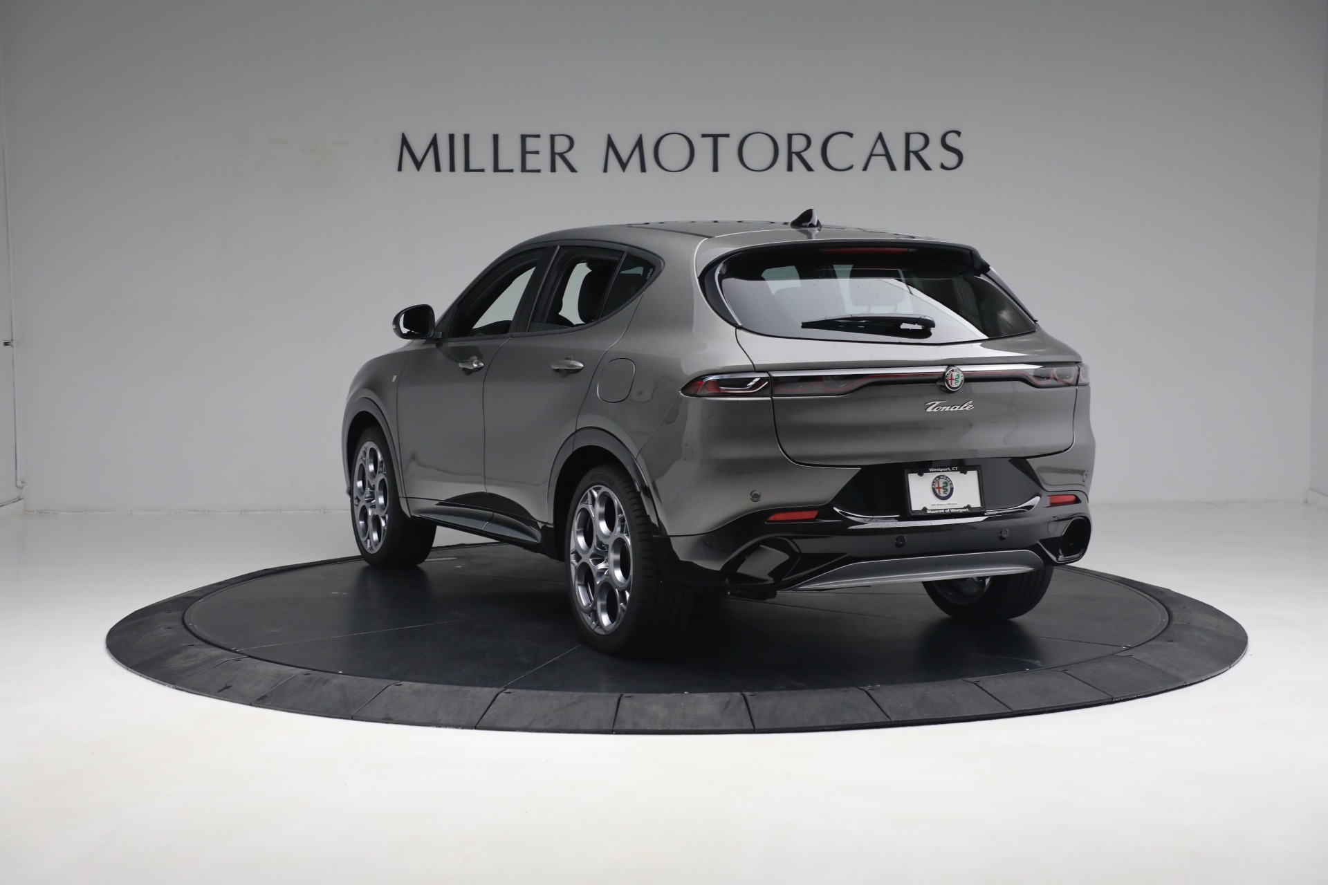 New-2024-Alfa-Romeo-Tonale-Ti