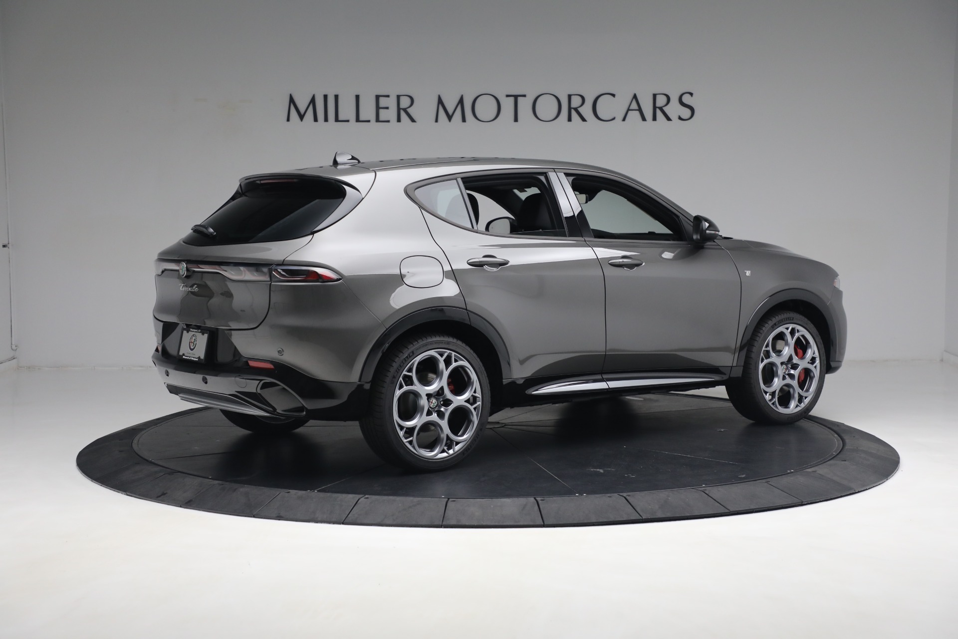 New-2024-Alfa-Romeo-Tonale-Ti