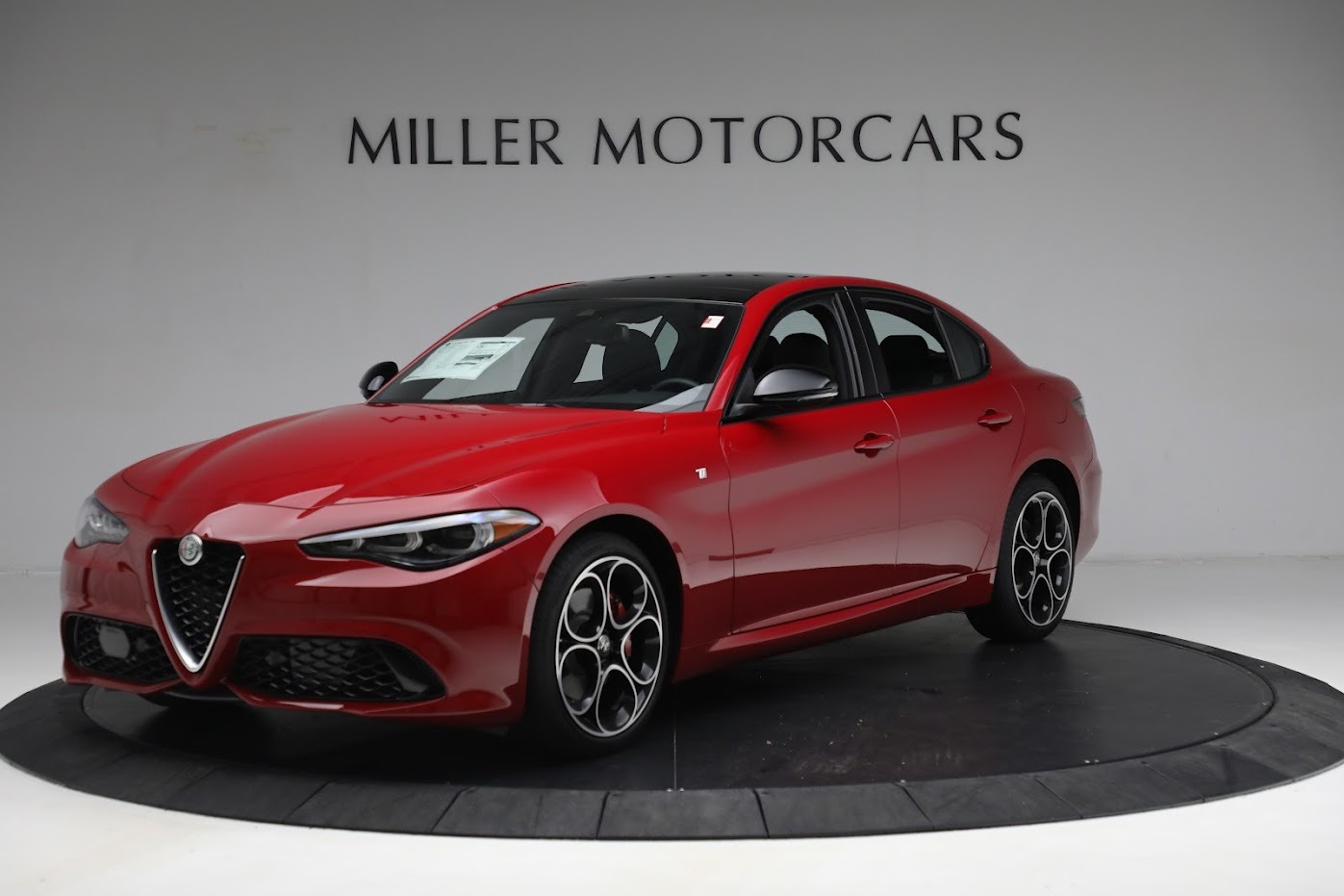 New-2024-Alfa-Romeo-Giulia-Ti