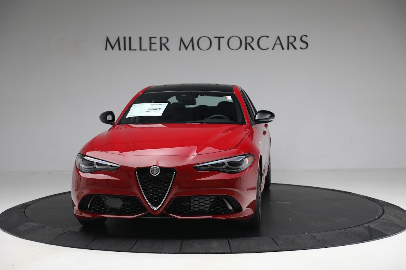 New-2024-Alfa-Romeo-Giulia-Ti