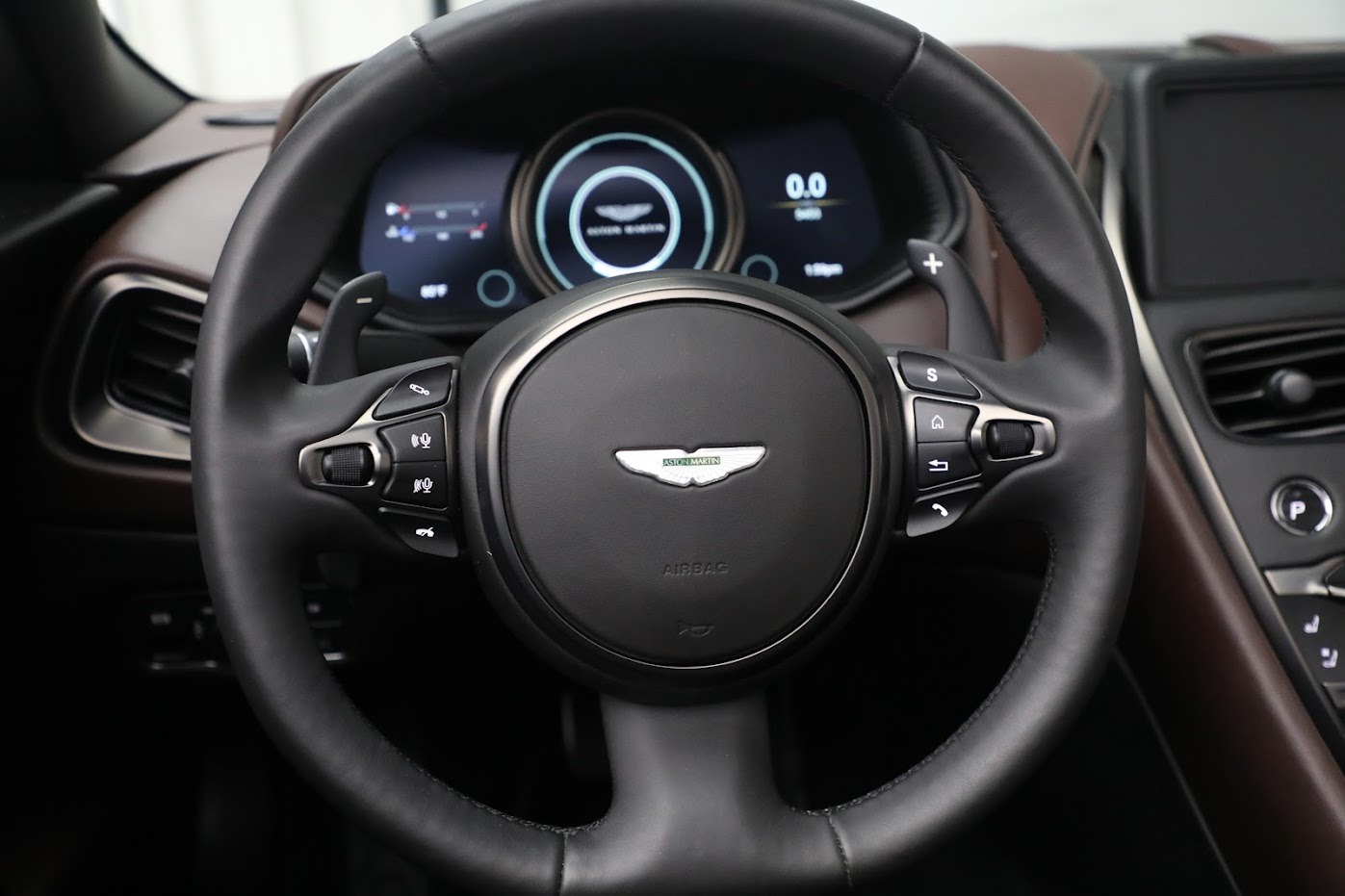 Used-2020-Aston-Martin-DB11-Volante