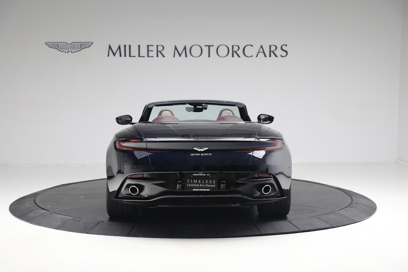 Used-2020-Aston-Martin-DB11-Volante