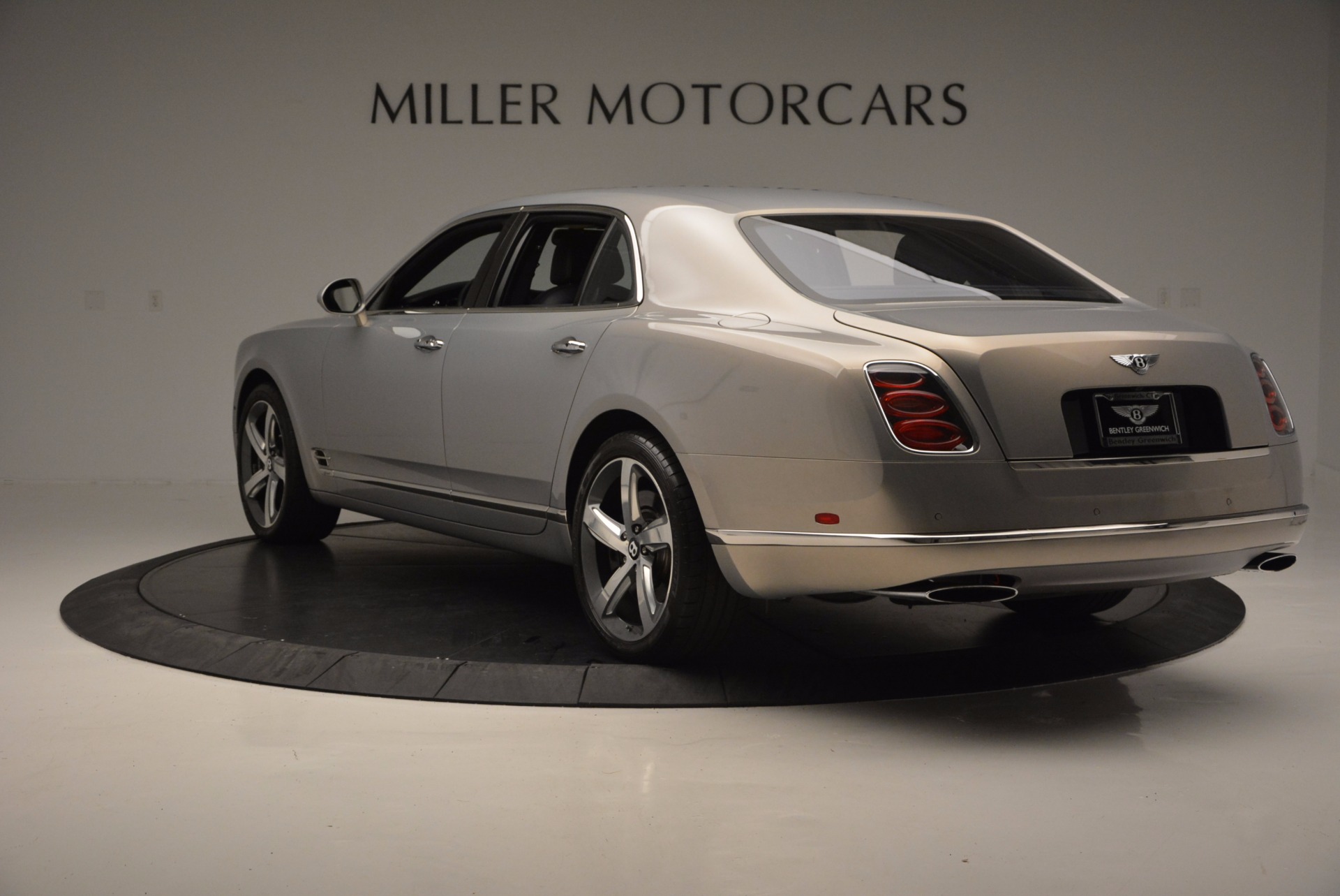 Used-2016-Bentley-Mulsanne-Speed