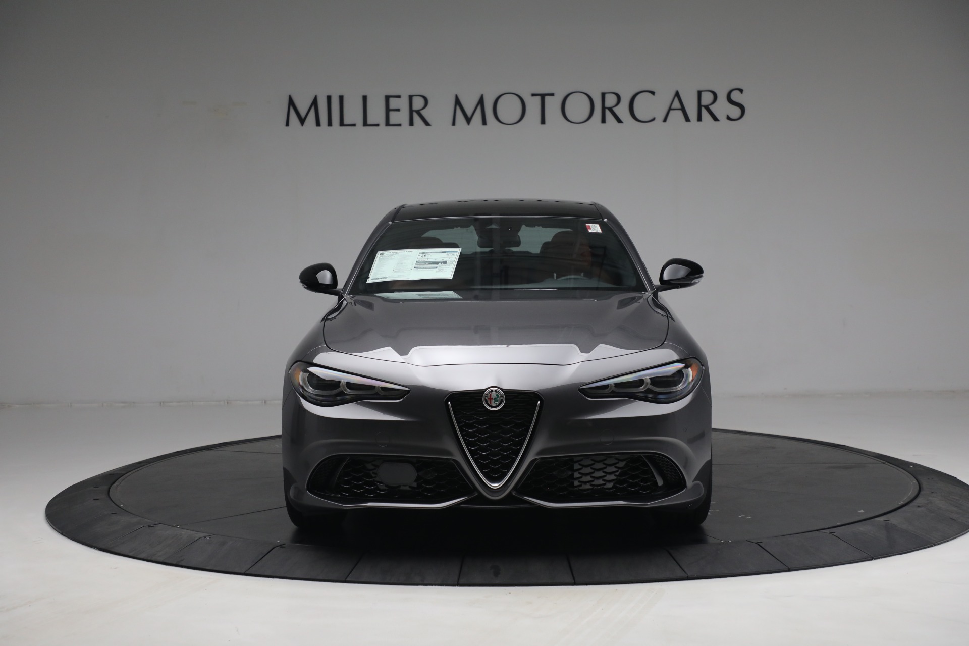 New-2024-Alfa-Romeo-Giulia-Ti