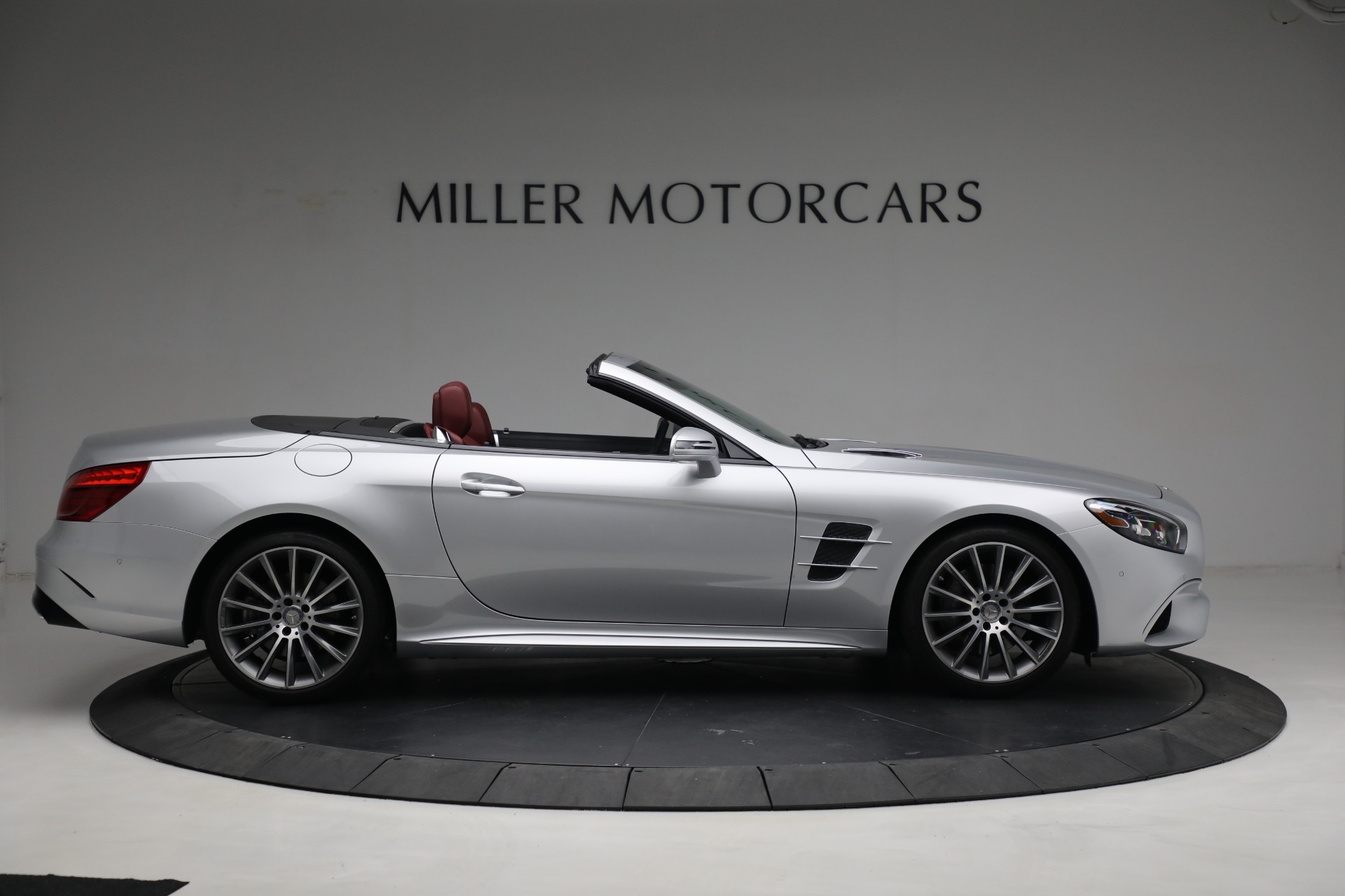 Used-2017-Mercedes-Benz-SL-Class-SL-450