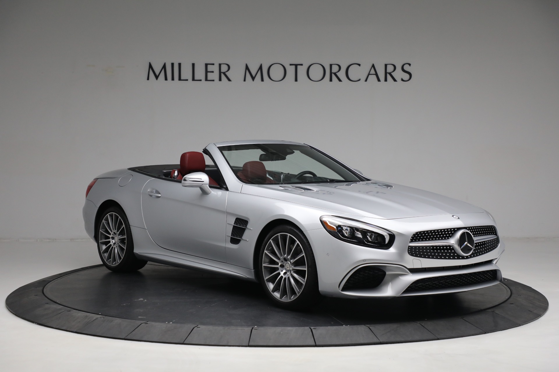 Used-2017-Mercedes-Benz-SL-Class-SL-450