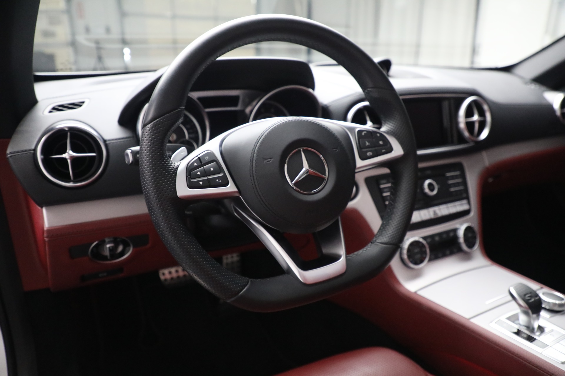 Used-2017-Mercedes-Benz-SL-Class-SL-450