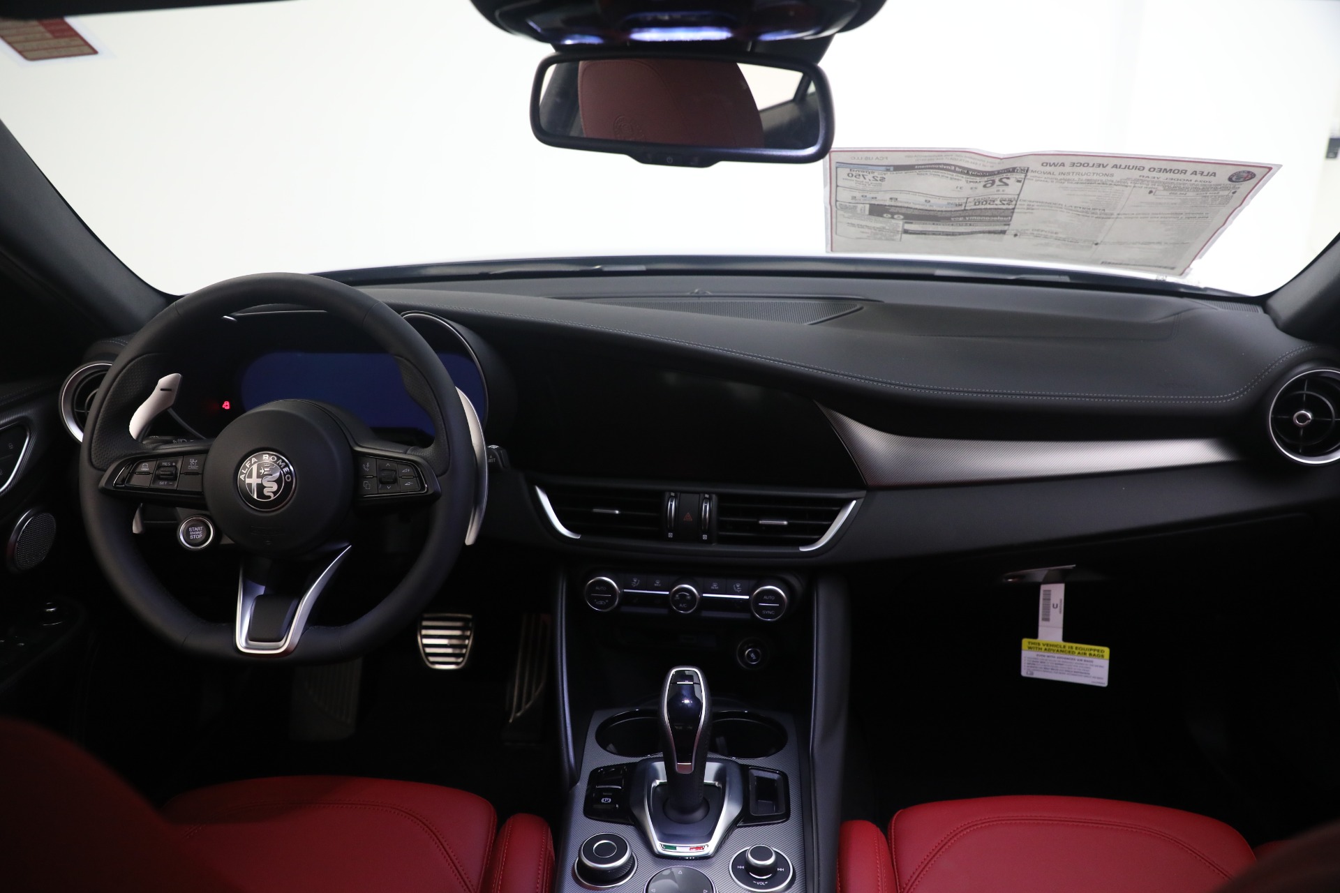 New-2024-Alfa-Romeo-Giulia-Veloce