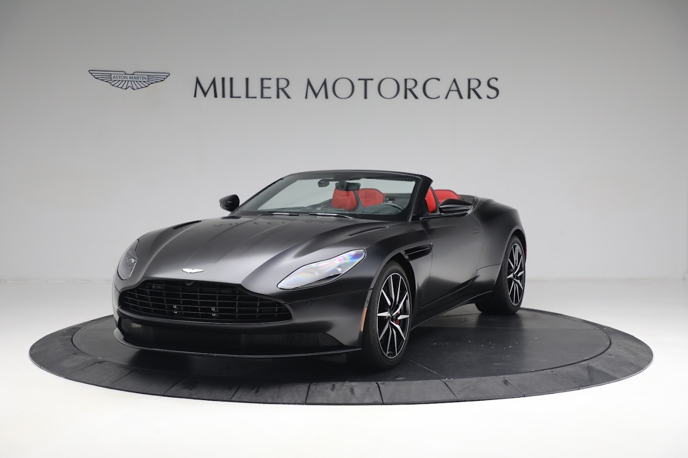 Used-2020-Aston-Martin-DB11-Volante