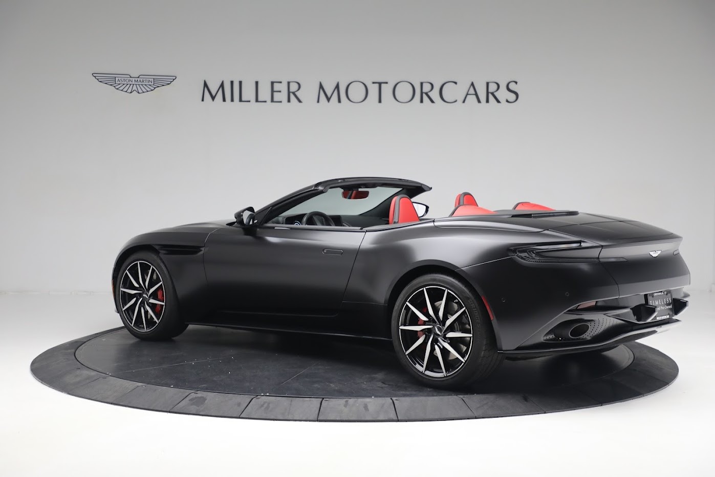 Used-2020-Aston-Martin-DB11-Volante