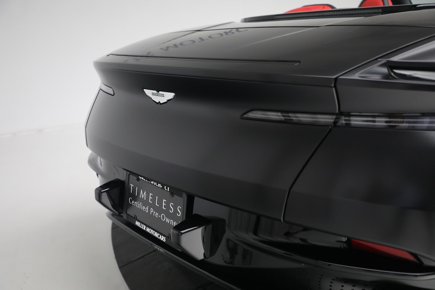 Used-2020-Aston-Martin-DB11-Volante