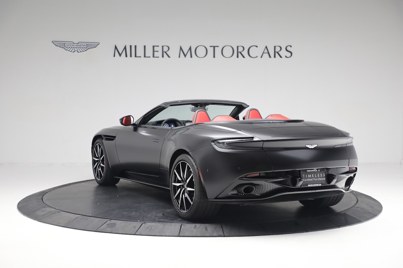 Used-2020-Aston-Martin-DB11-Volante