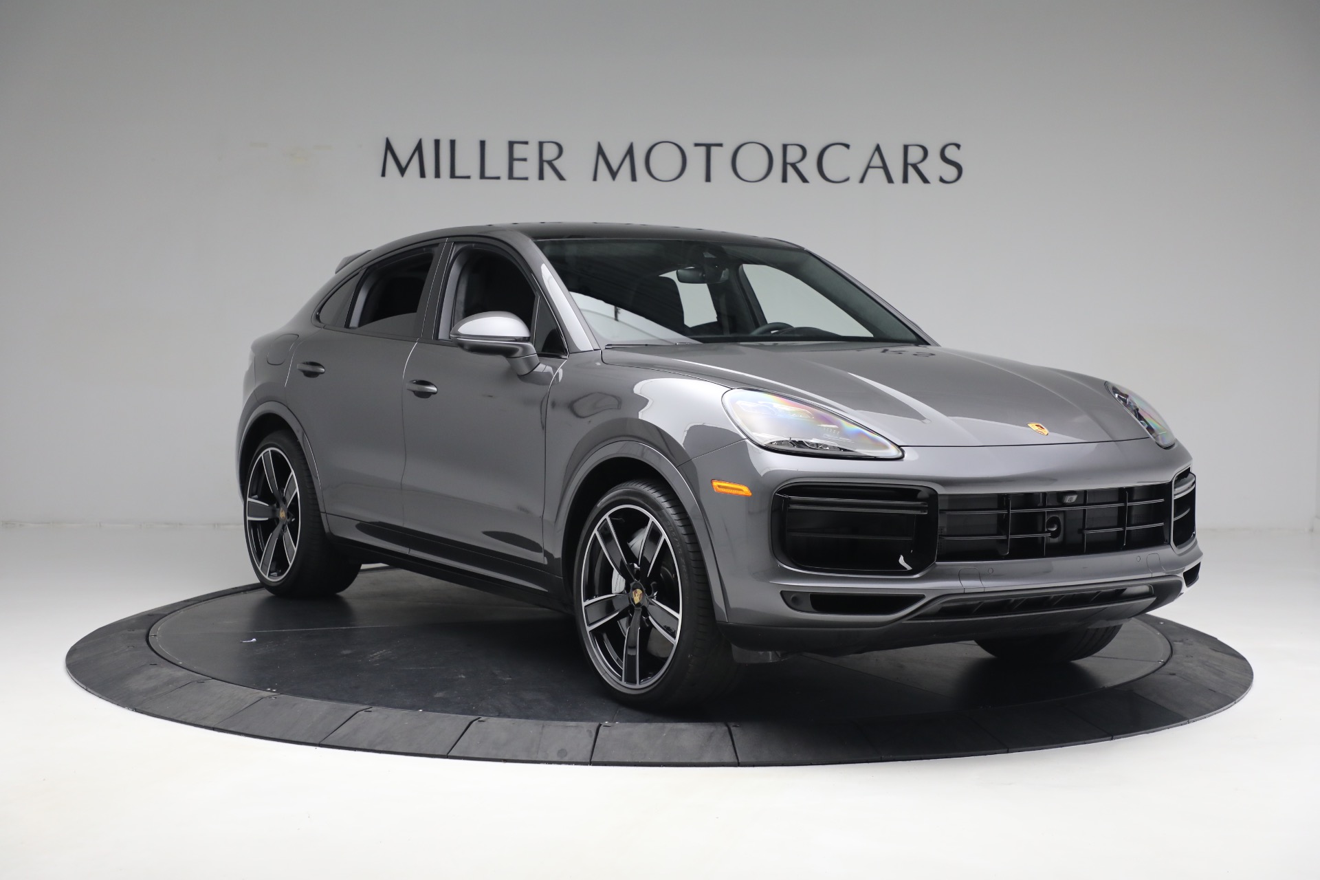 Used-2023-Porsche-Cayenne-Turbo-Coupe