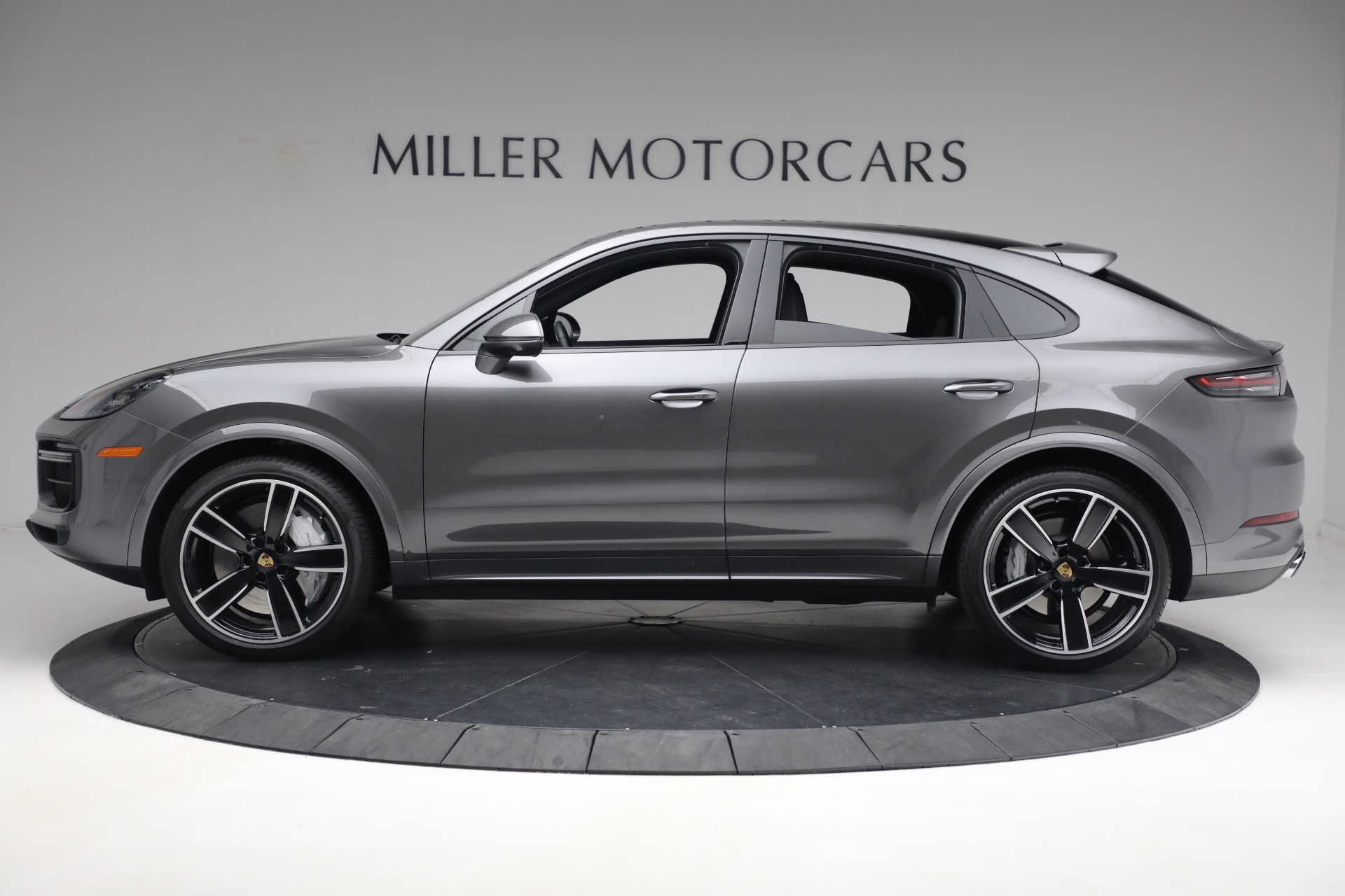 Used-2023-Porsche-Cayenne-Turbo-Coupe