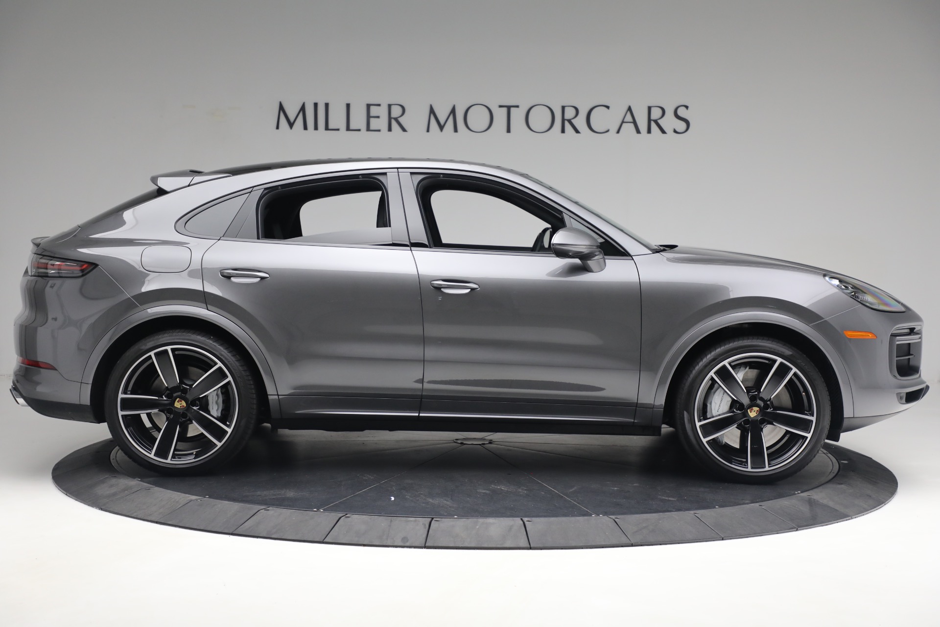 Used-2023-Porsche-Cayenne-Turbo-Coupe