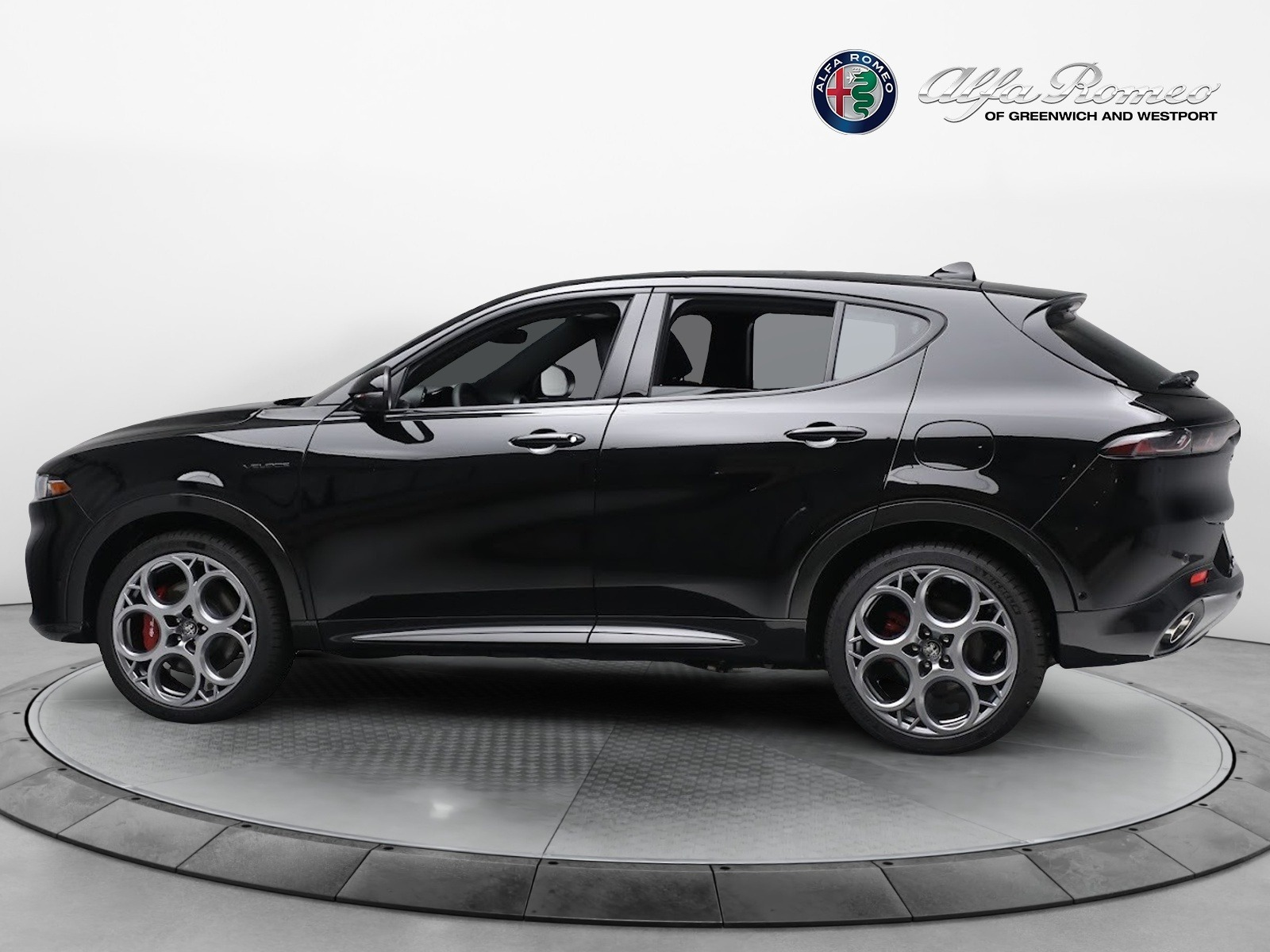 Used-2024-Alfa-Romeo-Tonale-Veloce
