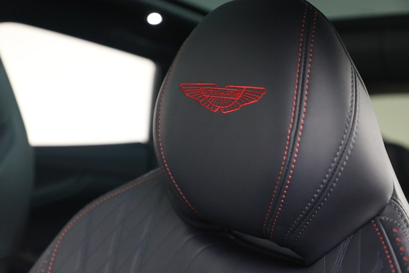 New-2024-Aston-Martin-DBX