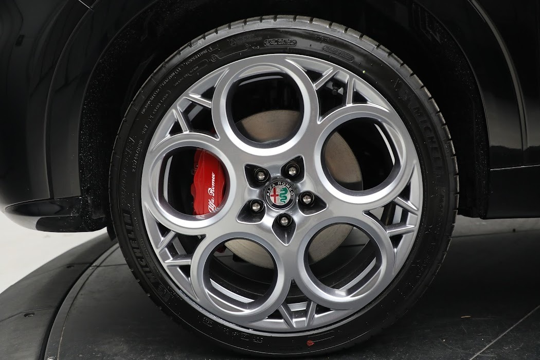 New-2024-Alfa-Romeo-Tonale-Ti