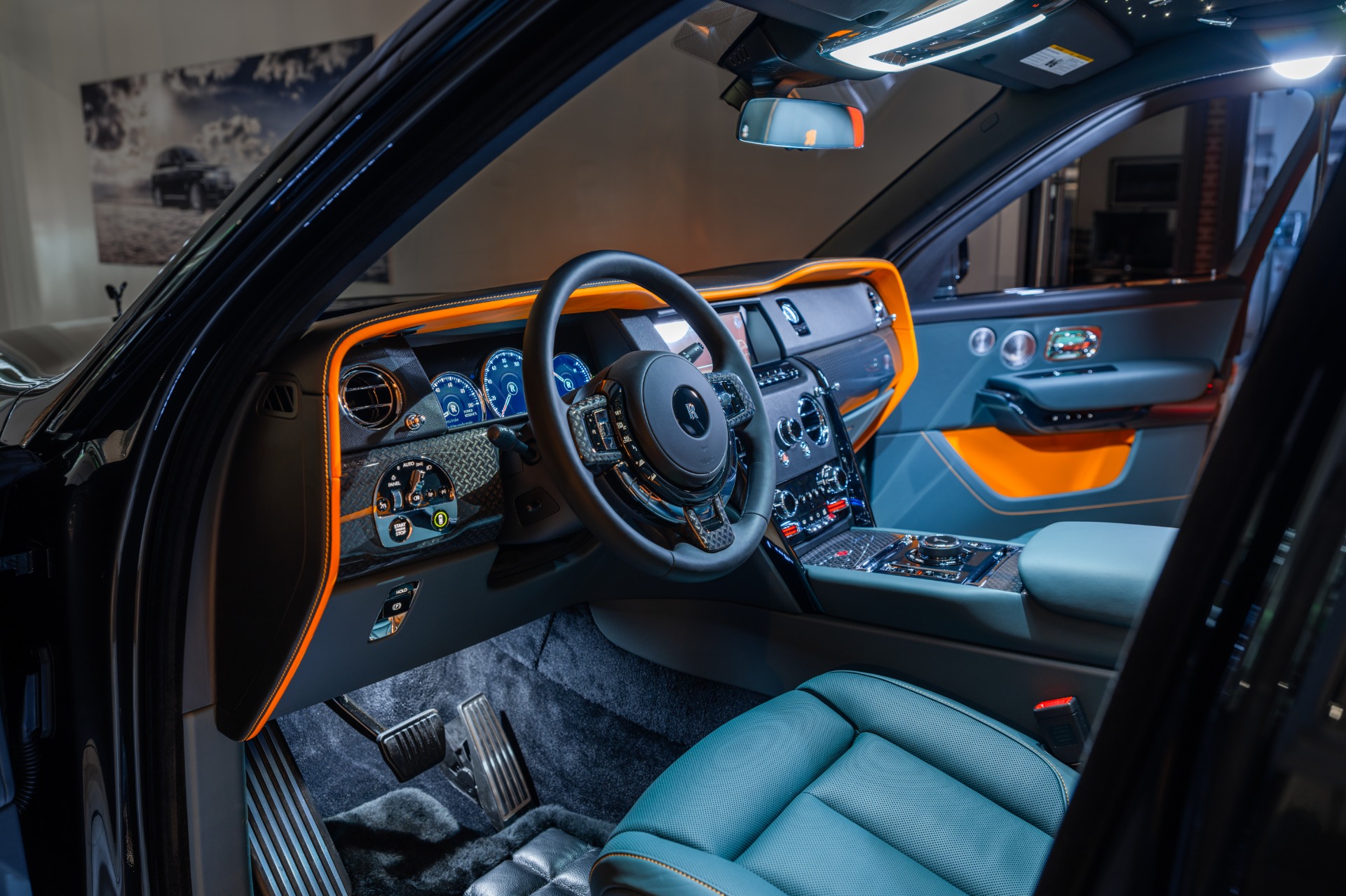 Used-2024-Rolls-Royce-Black-Badge-Cullinan