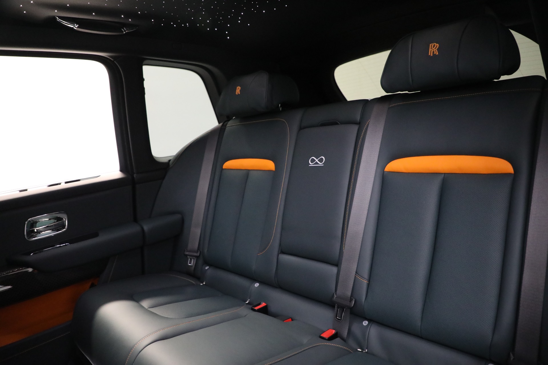 Used-2024-Rolls-Royce-Black-Badge-Cullinan