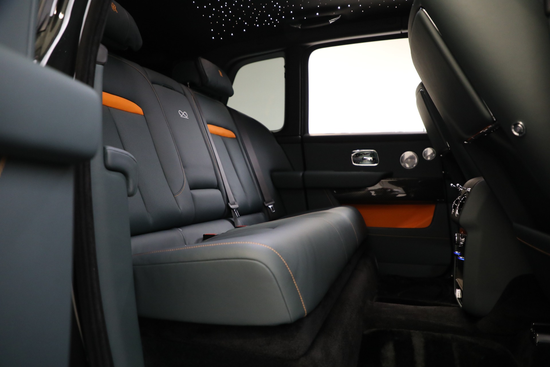 Used-2024-Rolls-Royce-Black-Badge-Cullinan