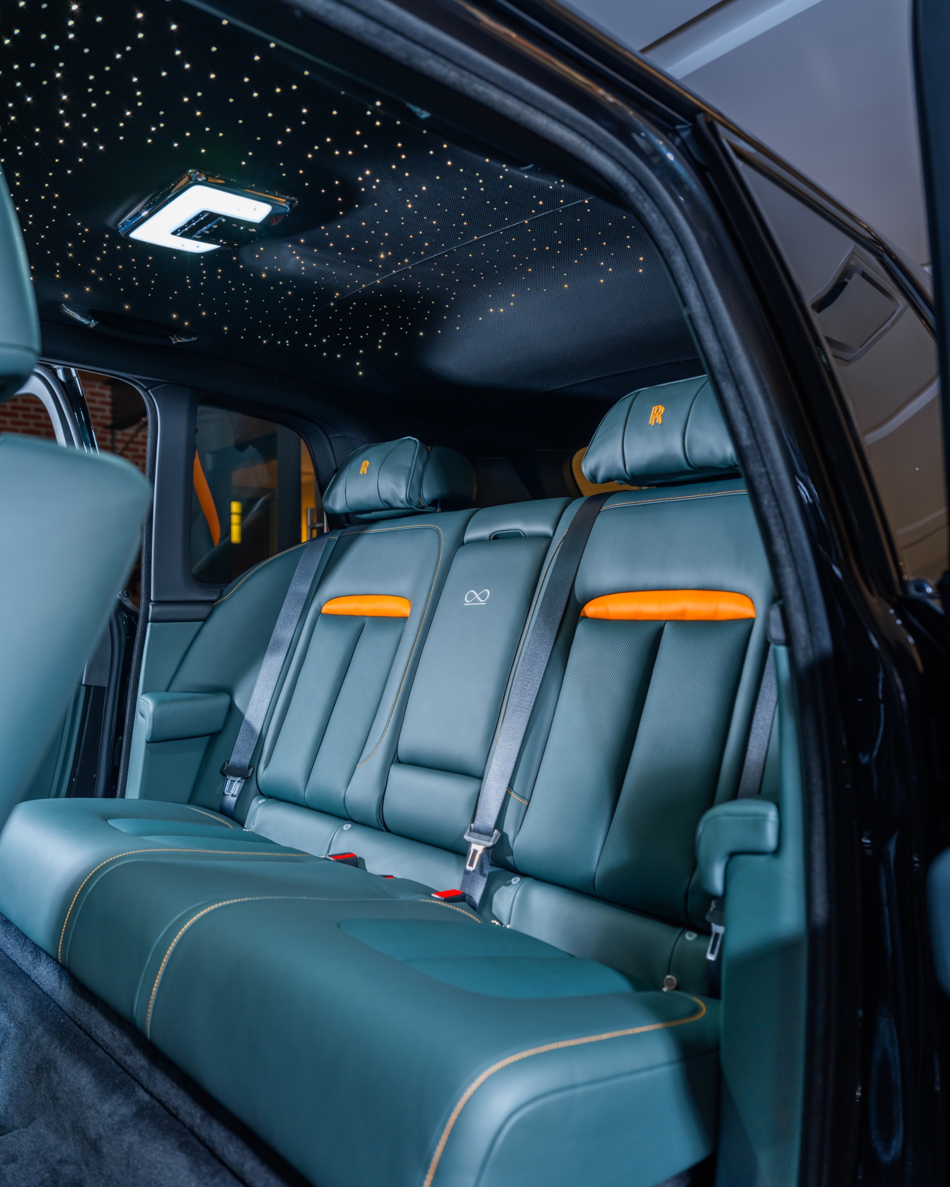 Used-2024-Rolls-Royce-Black-Badge-Cullinan