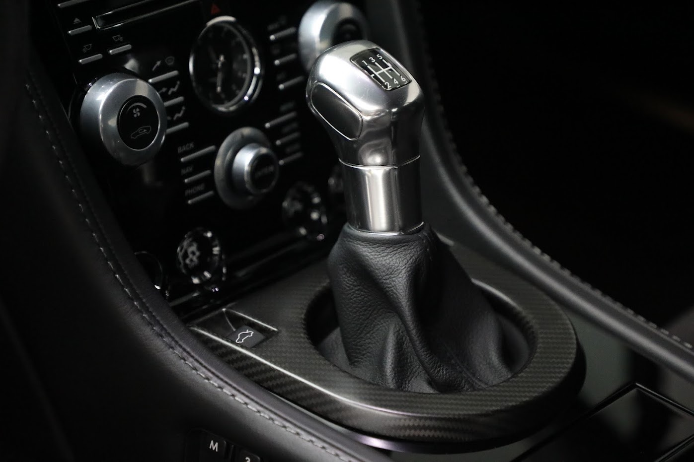 Used-2012-Aston-Martin-V12-Vantage-Carbon-Black