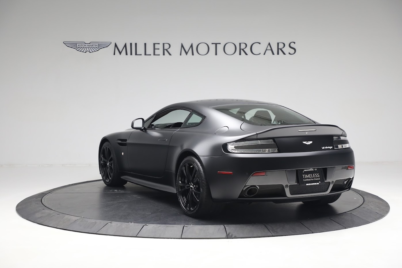 Used-2012-Aston-Martin-V12-Vantage-Carbon-Black