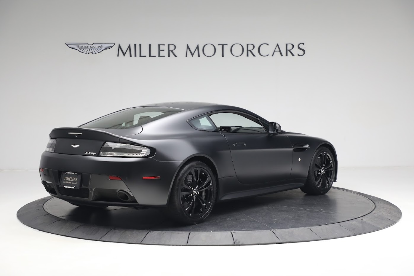 Used-2012-Aston-Martin-V12-Vantage-Carbon-Black