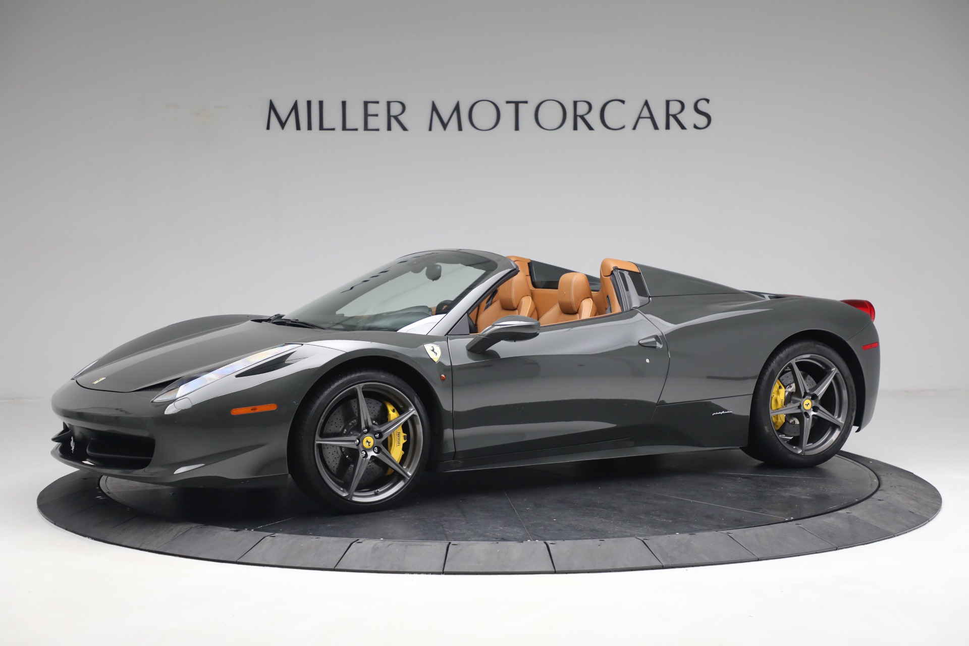 Used-2014-Ferrari-458-Spider