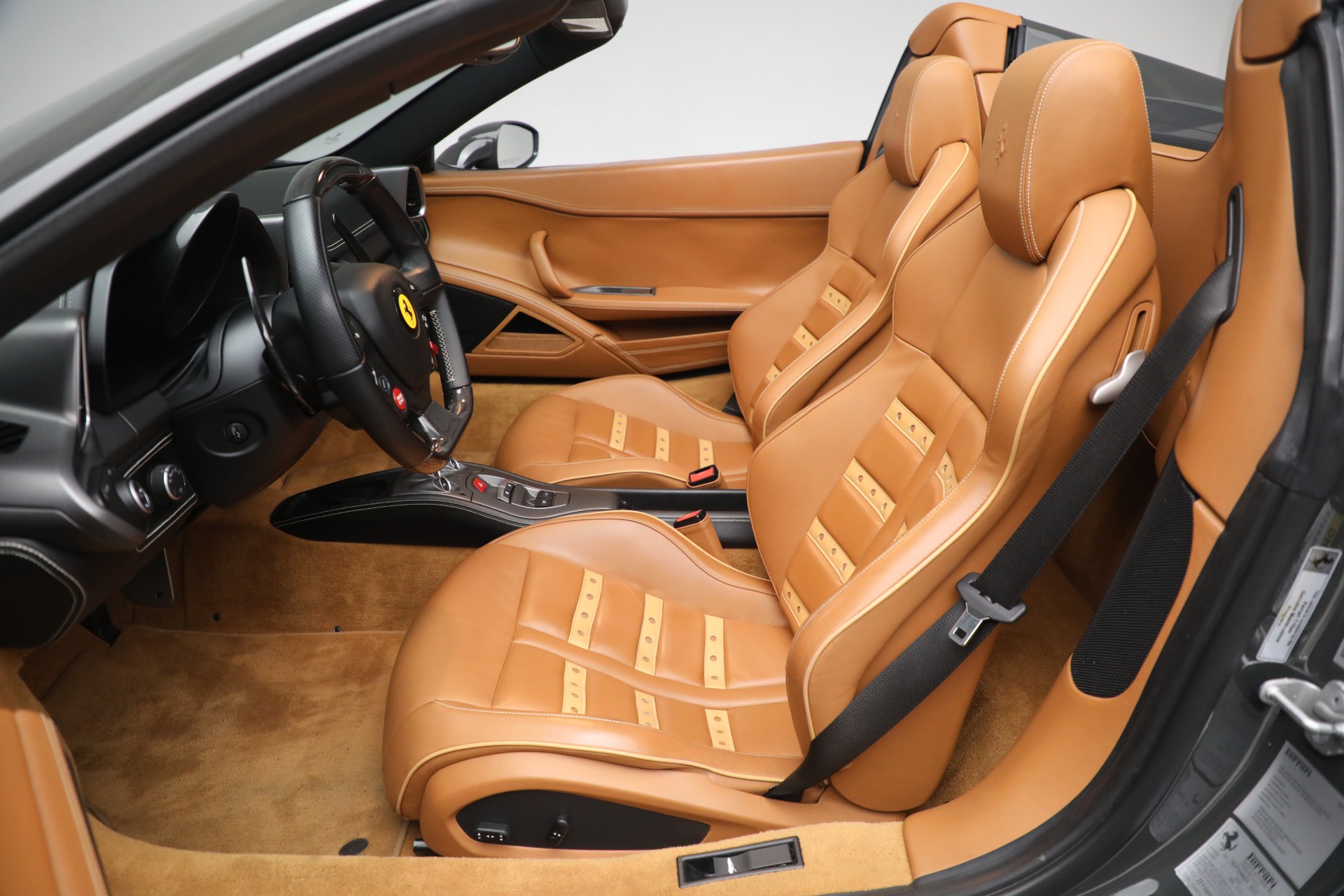 Used-2014-Ferrari-458-Spider