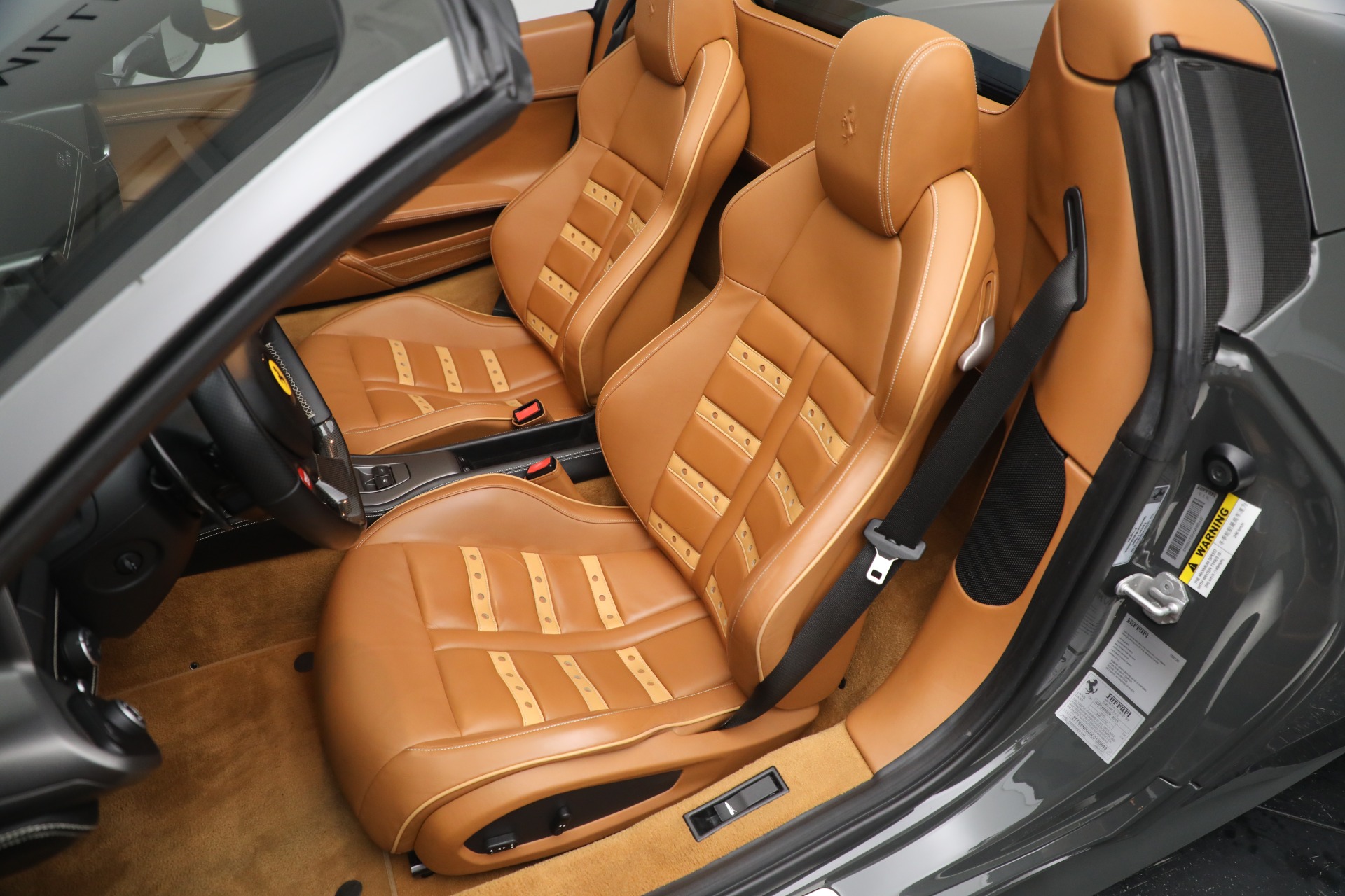 Used-2014-Ferrari-458-Spider