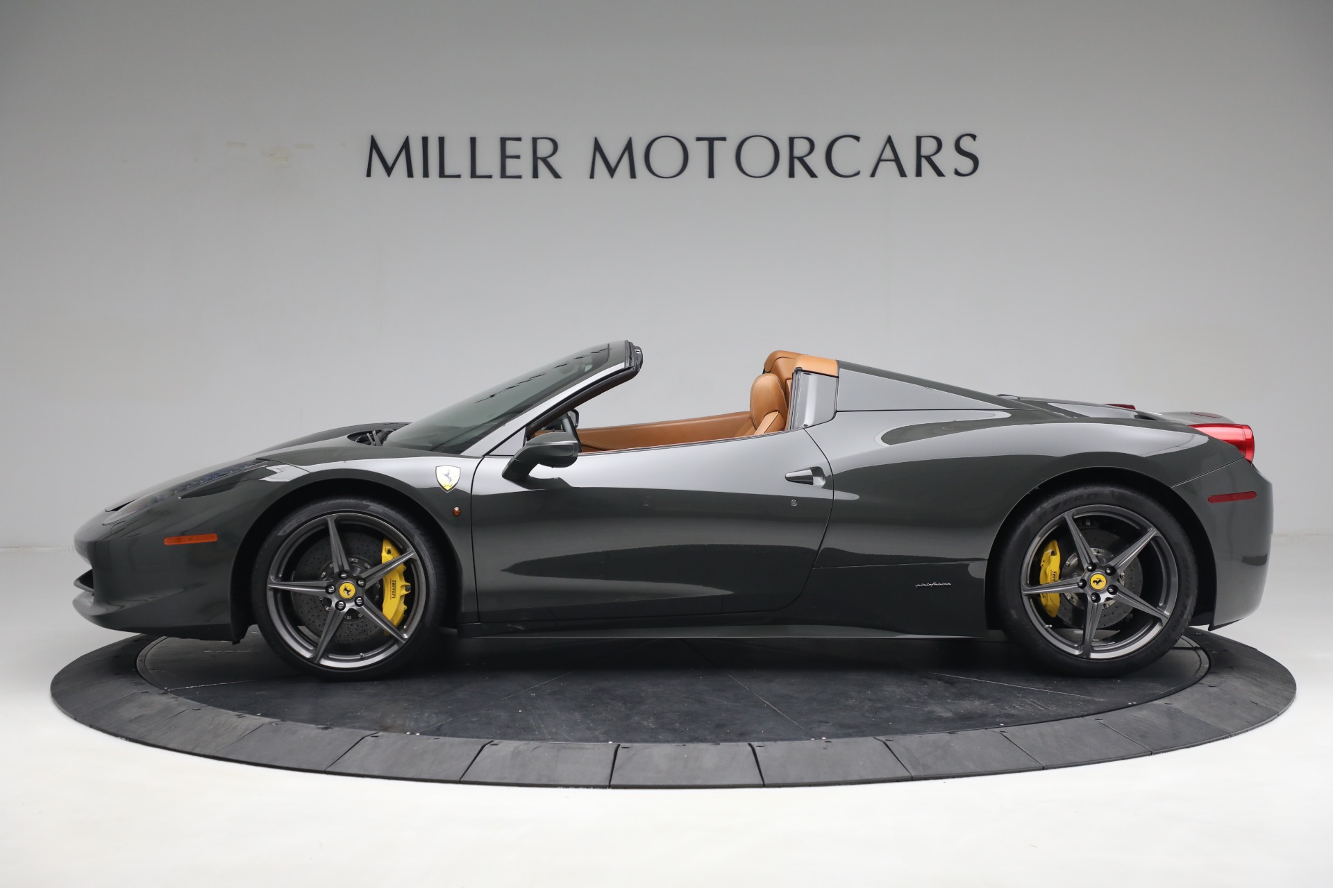Used-2014-Ferrari-458-Spider