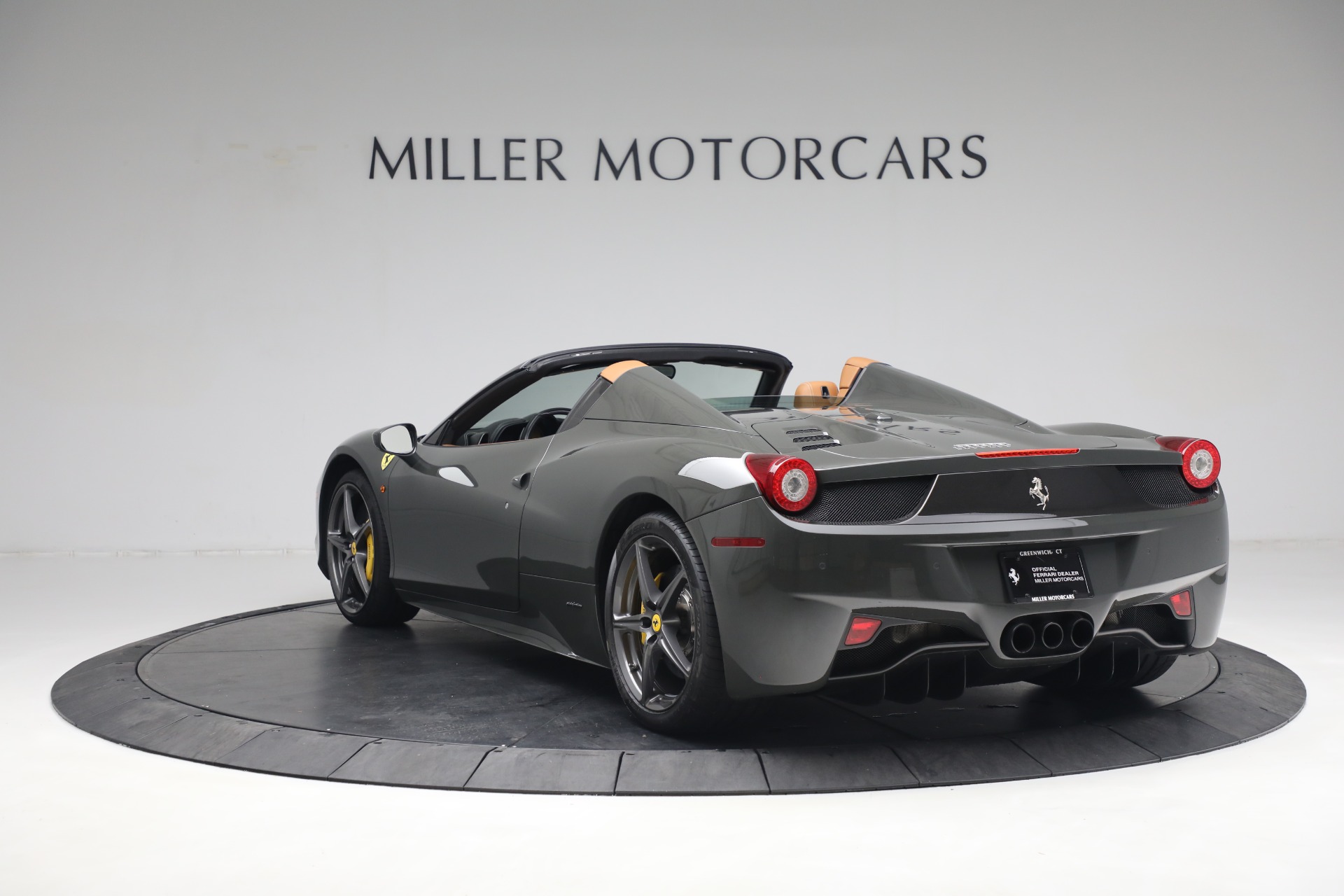 Used-2014-Ferrari-458-Spider